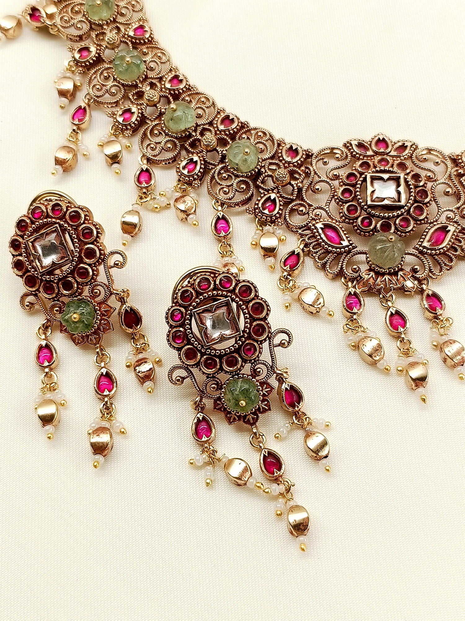 Revti Mint Green Kundan Necklace Set