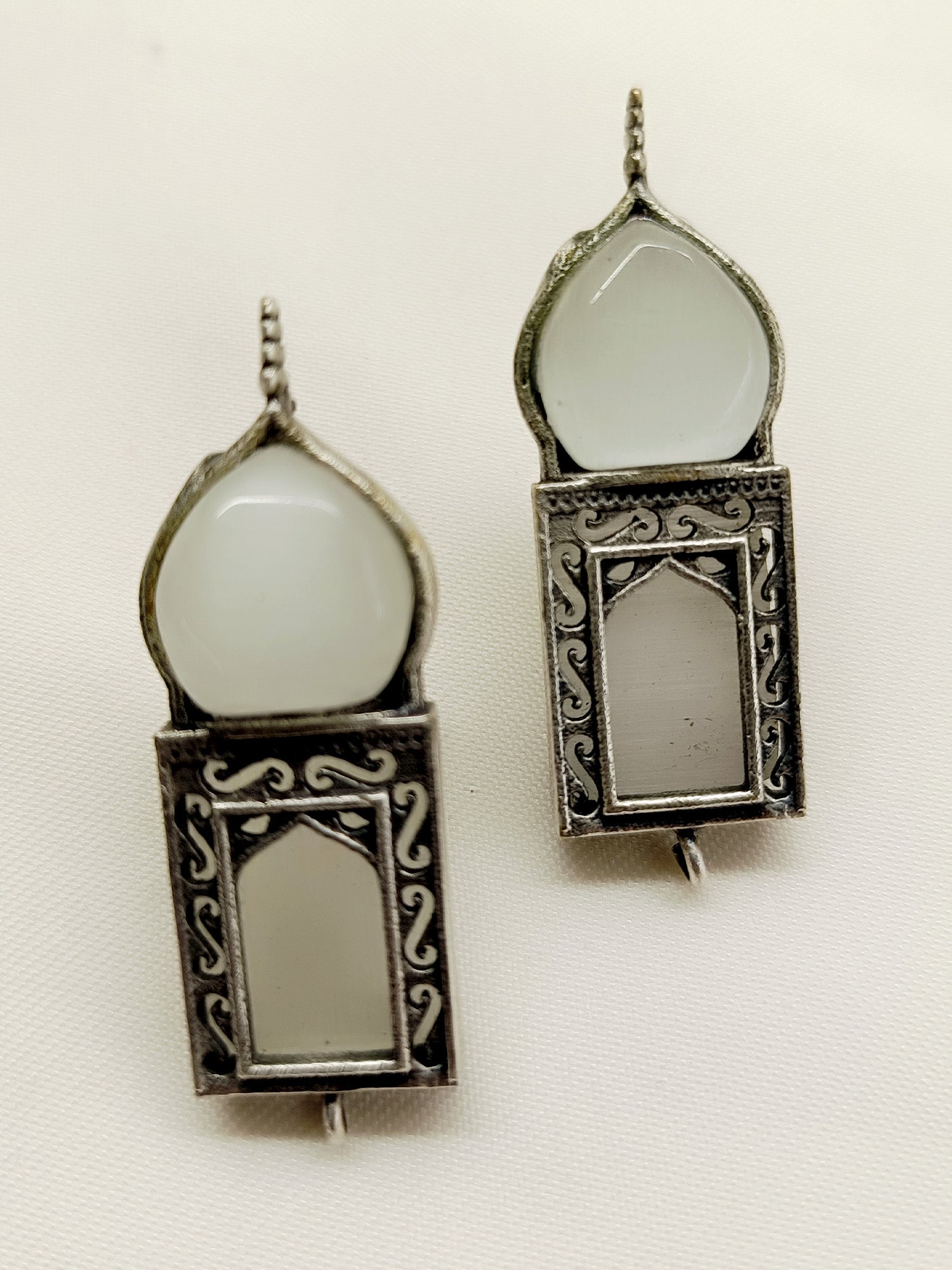 Aaghnya Grey German Silver Oxidized Tops - qivii