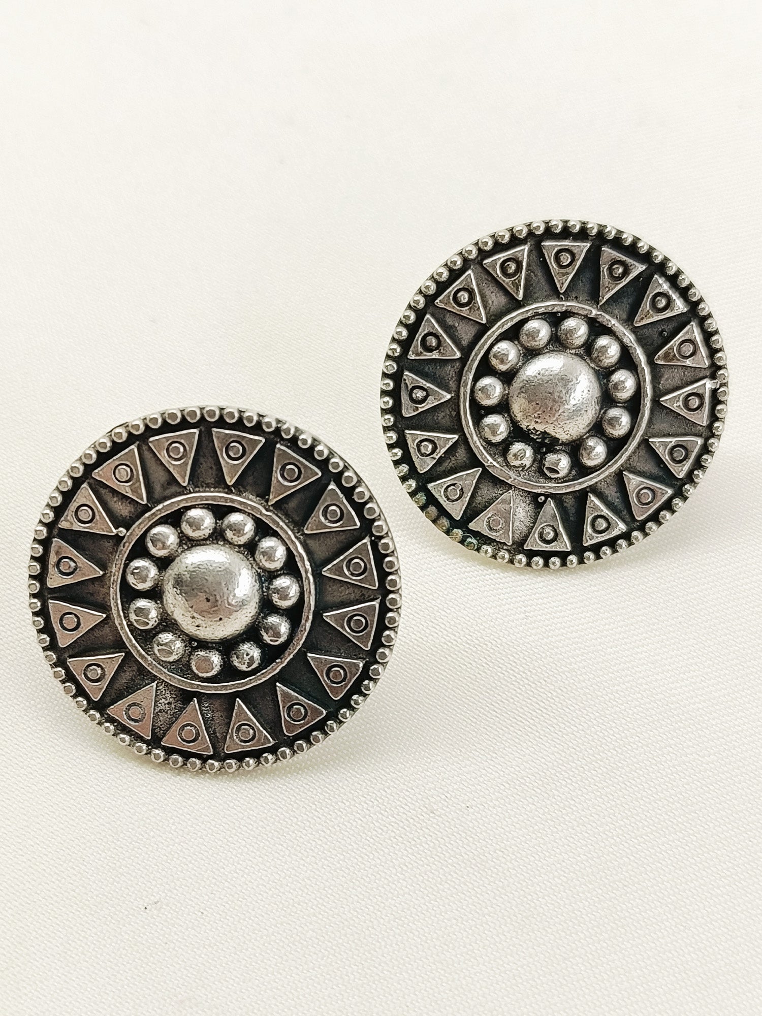 Kartri Plain Oxidized Tops