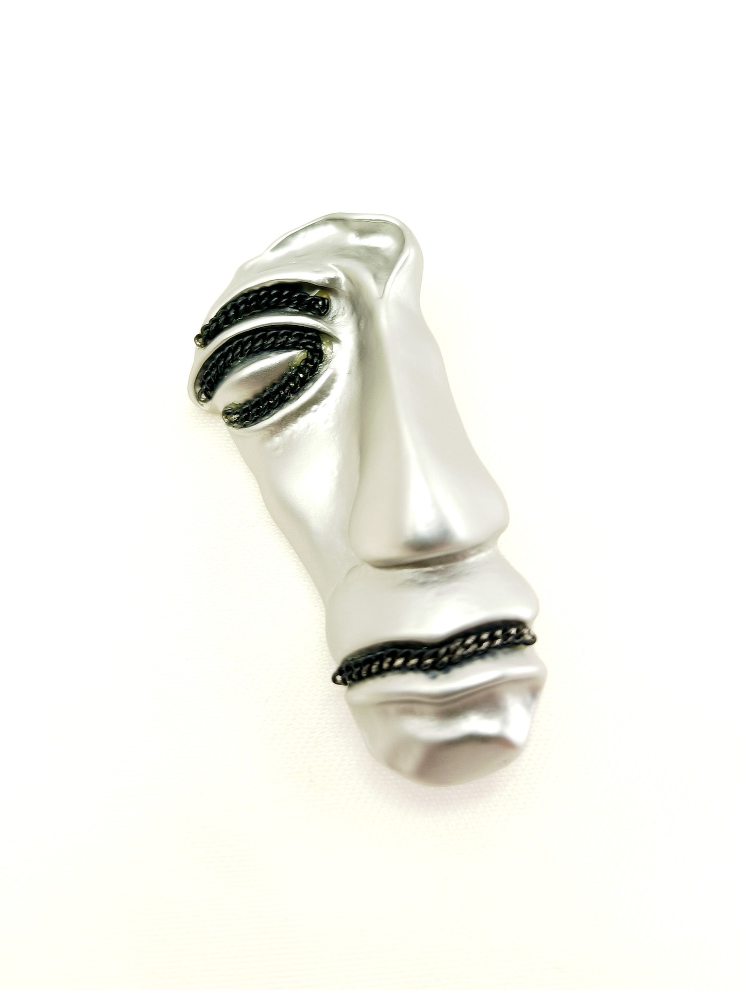 Shaziya Men's Brooch