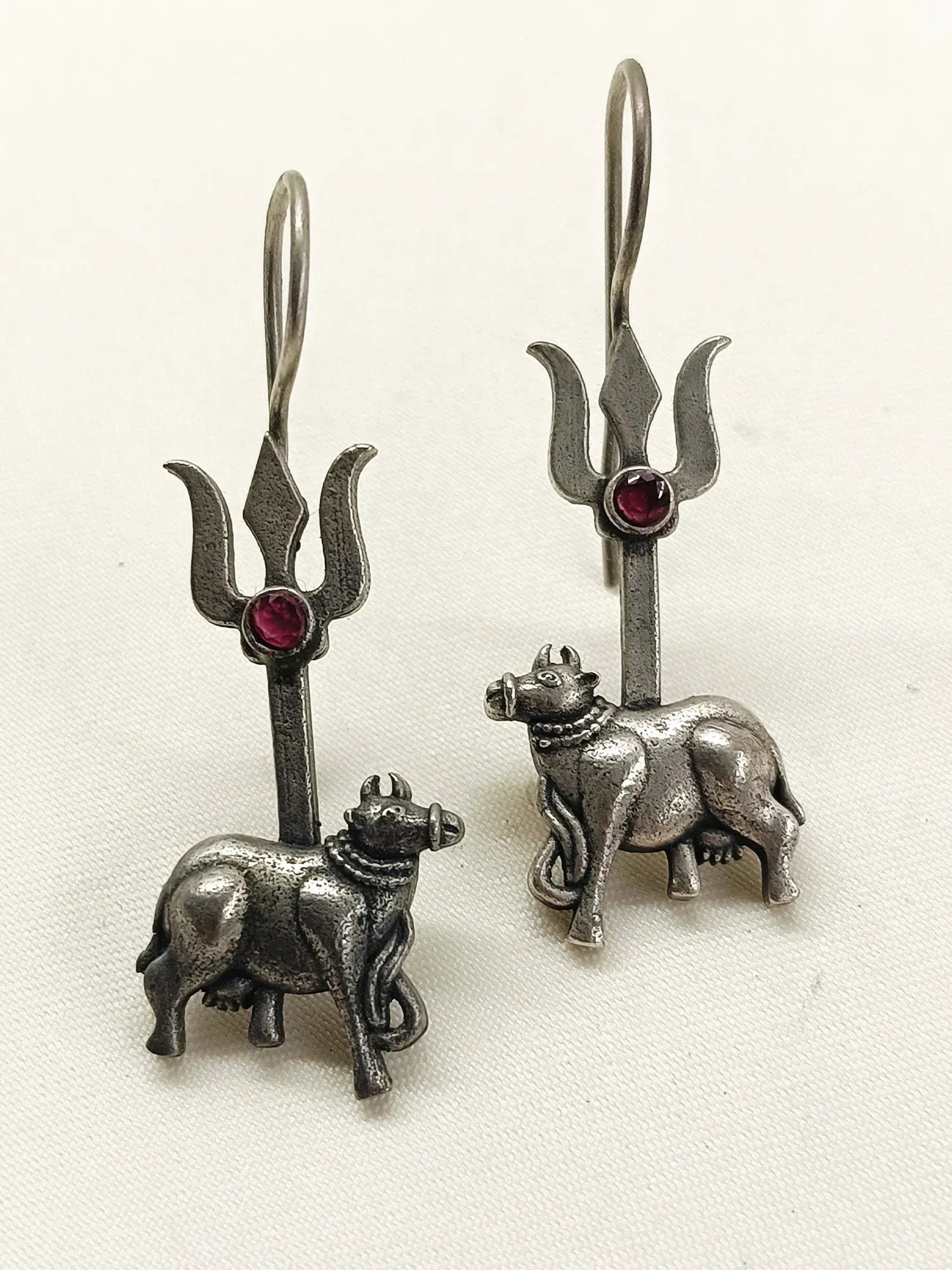 Divija Ruby Oxidized Earring