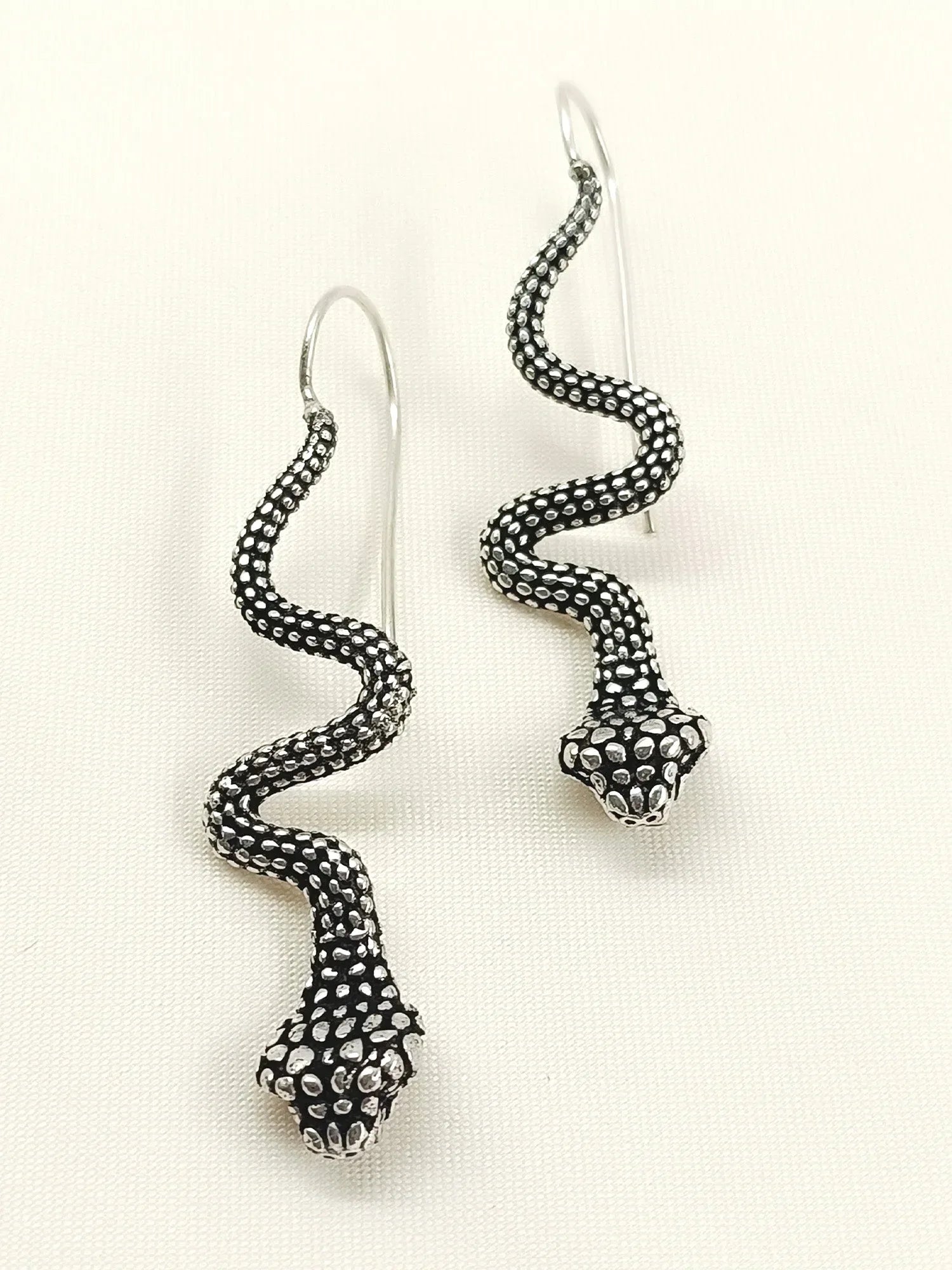 Cascade Silver Western Earrings