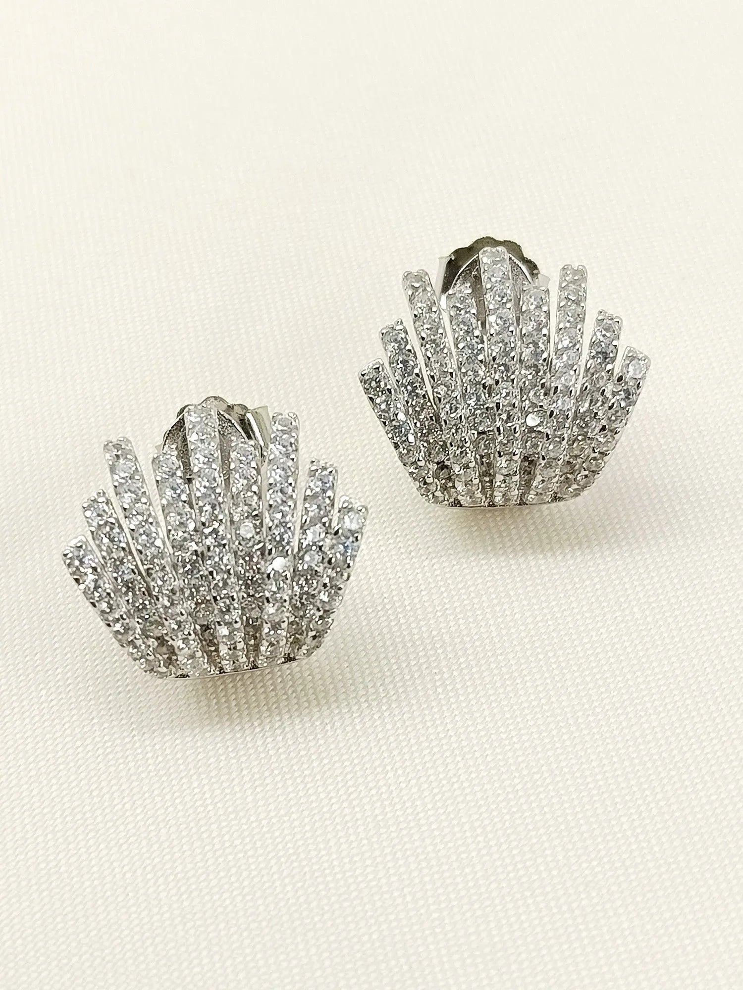 Ocean 92.5 Silver Swarovski Stone Tops