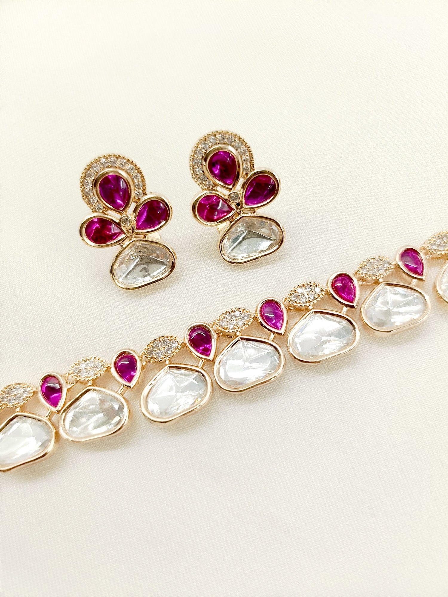Avika Ruby Kundan Necklace Set - qivii
