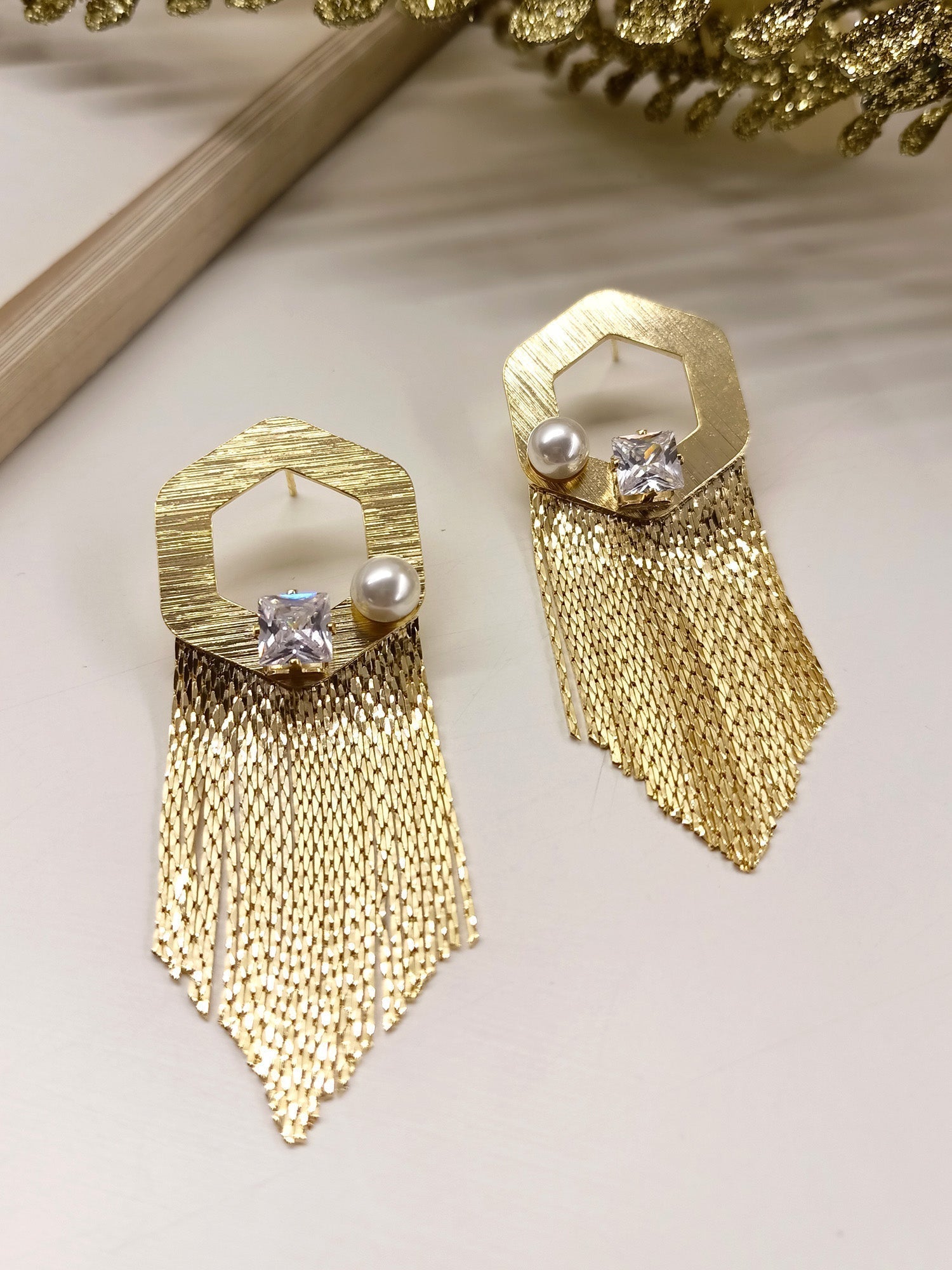 Liyana Golden Western Earrings - qivii