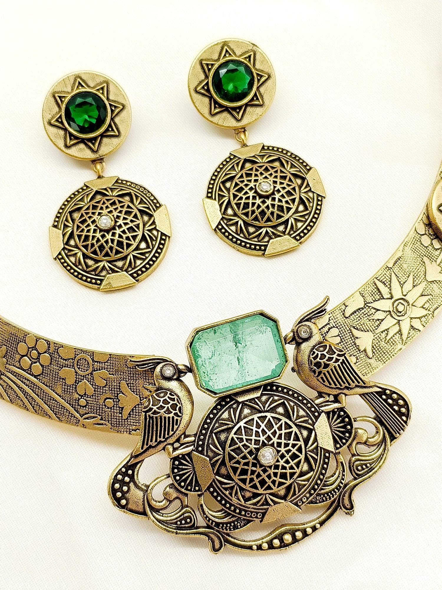 Warhi M & G Hasli Style Antique Necklace Set - qivii