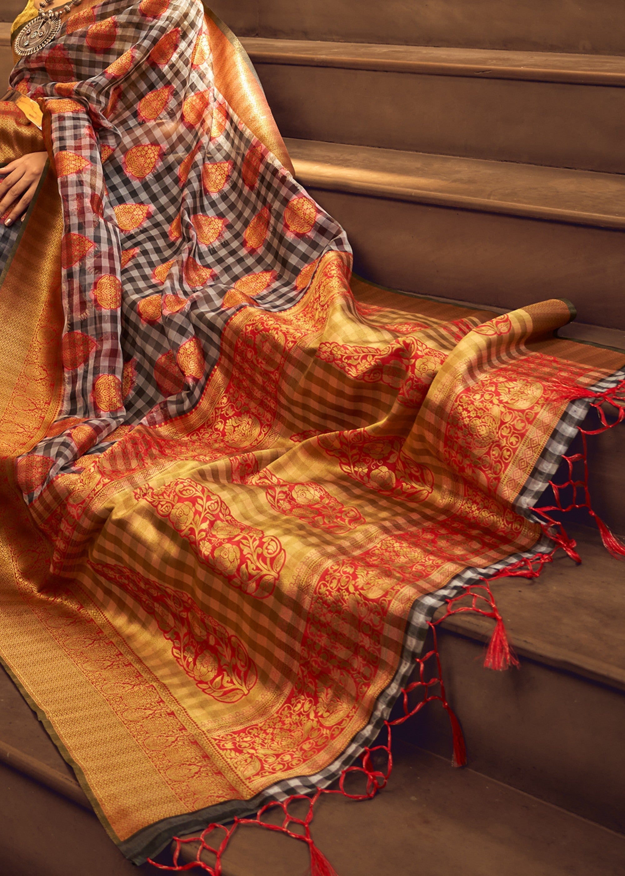 Orange Check Handloom Weaving Silk Saree - qivii