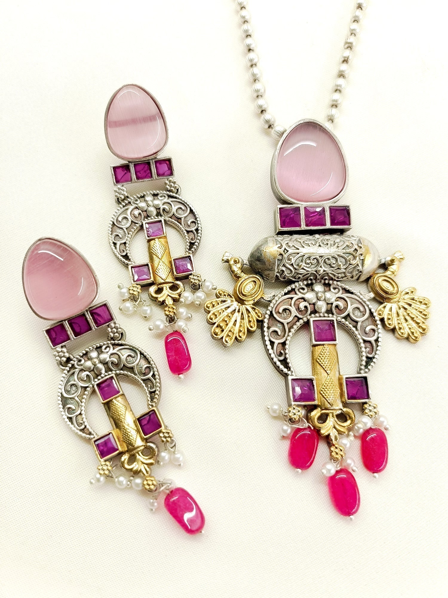 Karter Ruby Oxidized Pendant Set - qivii