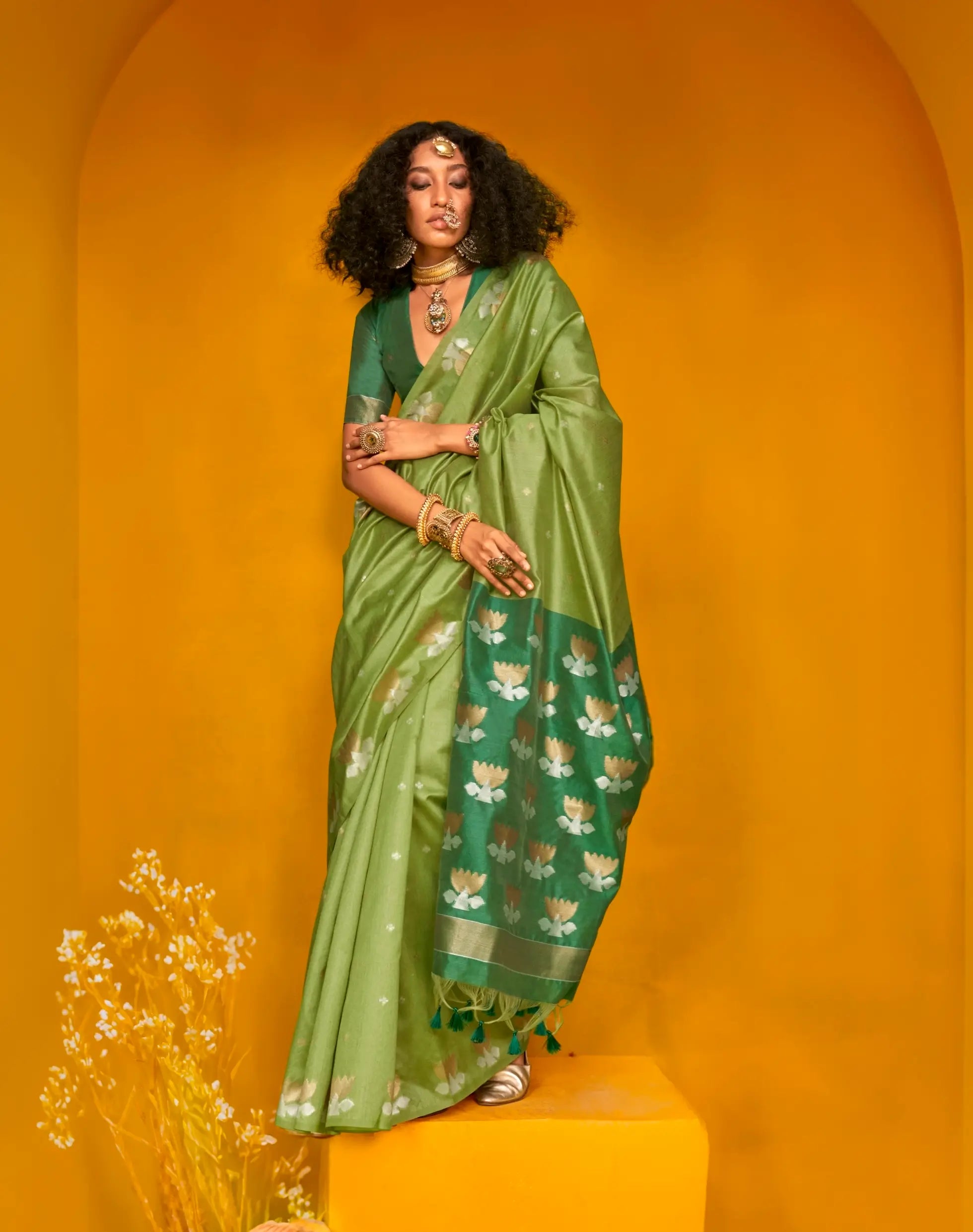 Parrot Green Tussar Silk Zari Weaving Work Saree - qivii