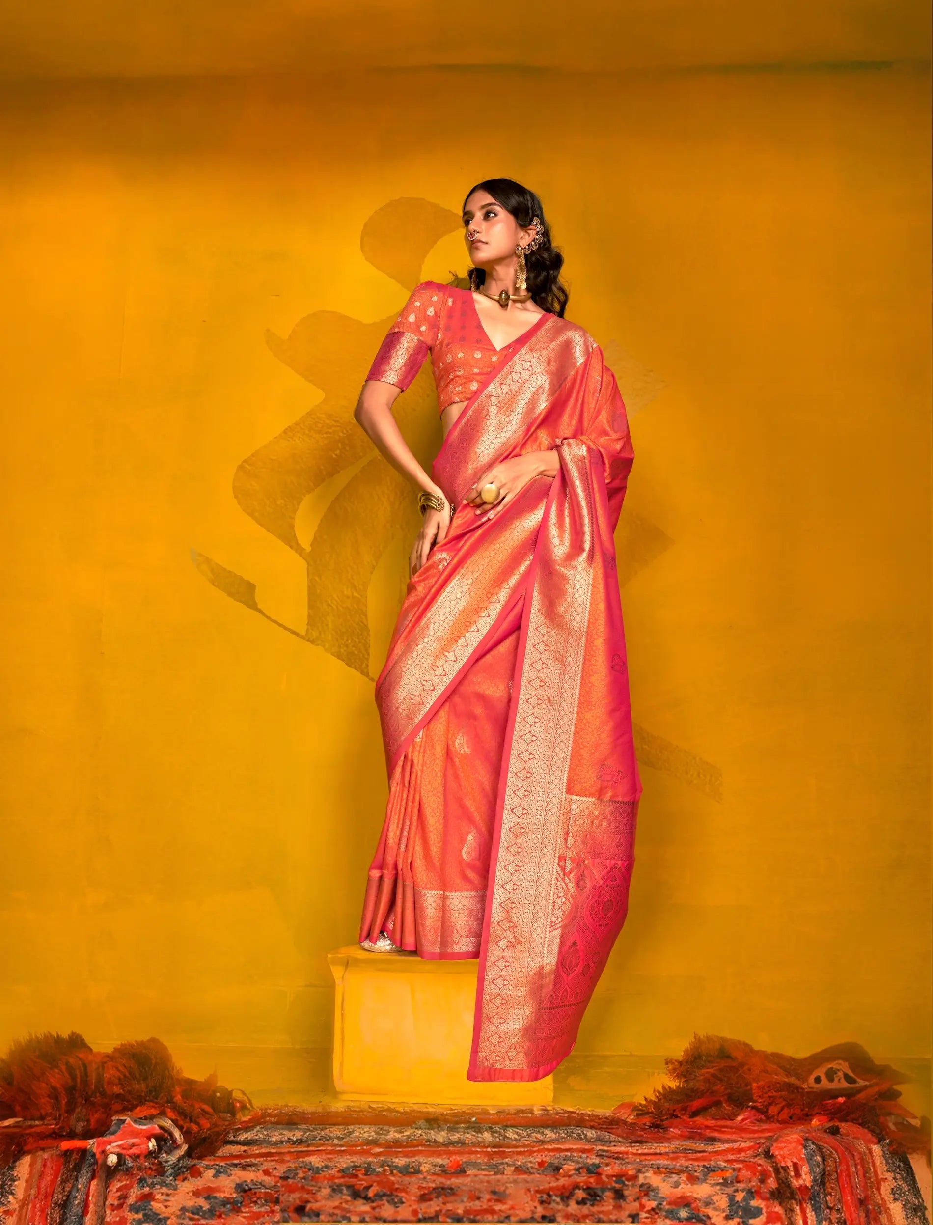 Orange Two Tone Handloom Silk Saree With Zari Weaving Work - qivii