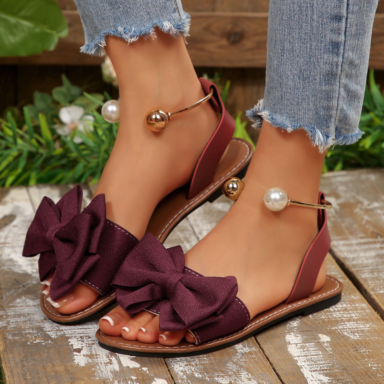 Women’s Serelle Pearl Bow Flat Slides – Minimalist Ankle Strap Casual Sandals (US 5–10.5)