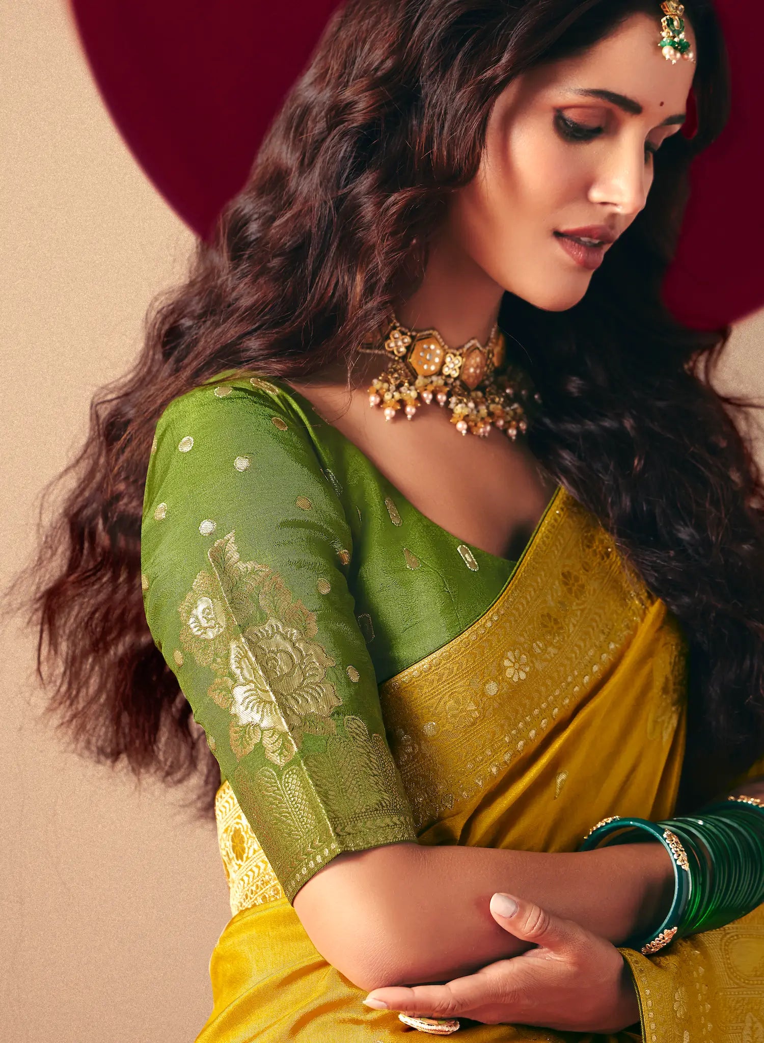 Mustard Viscose Zari Weaving Saree - qivii
