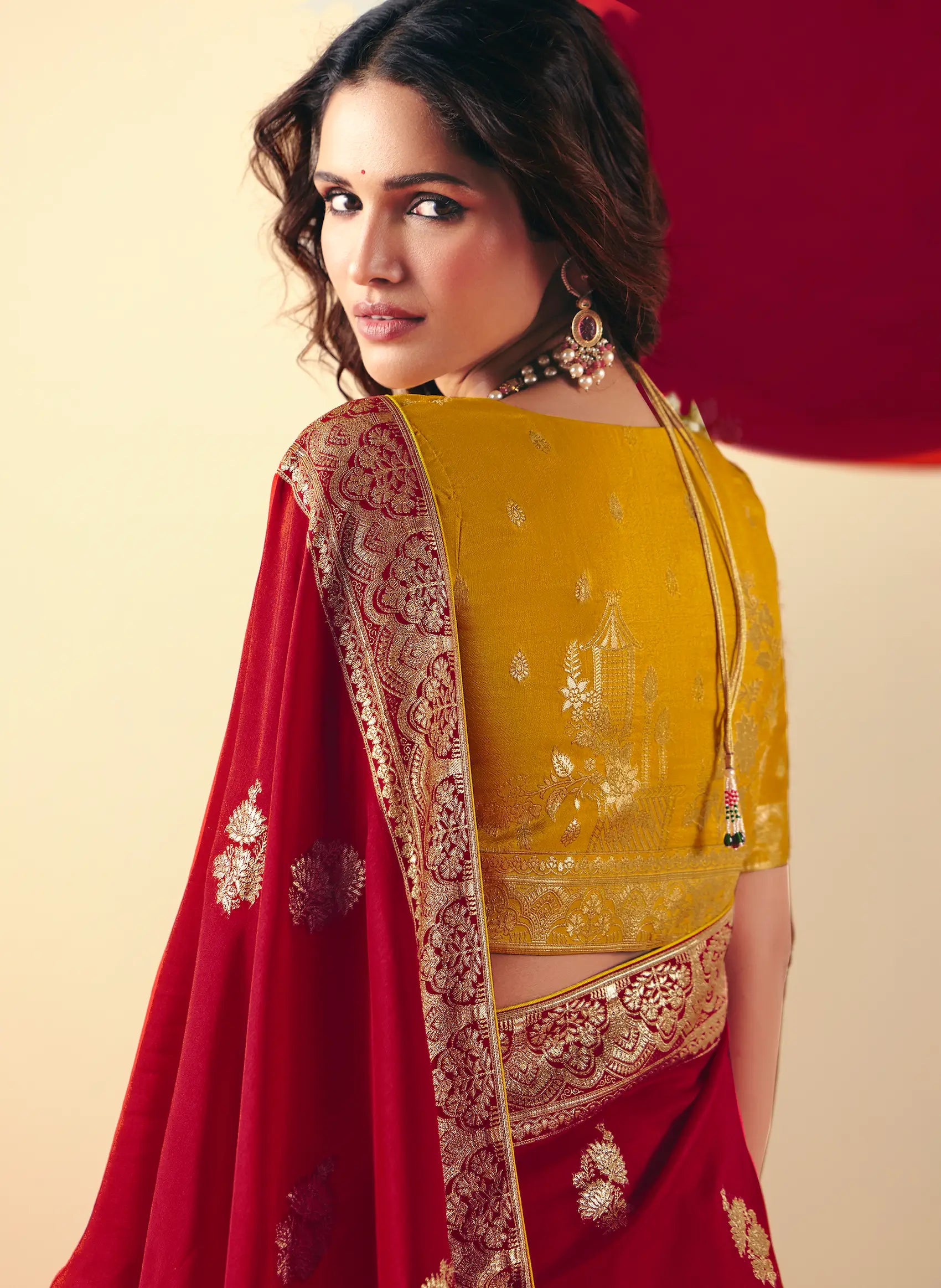 Rose Red Viscose Zari Weaving Saree - qivii