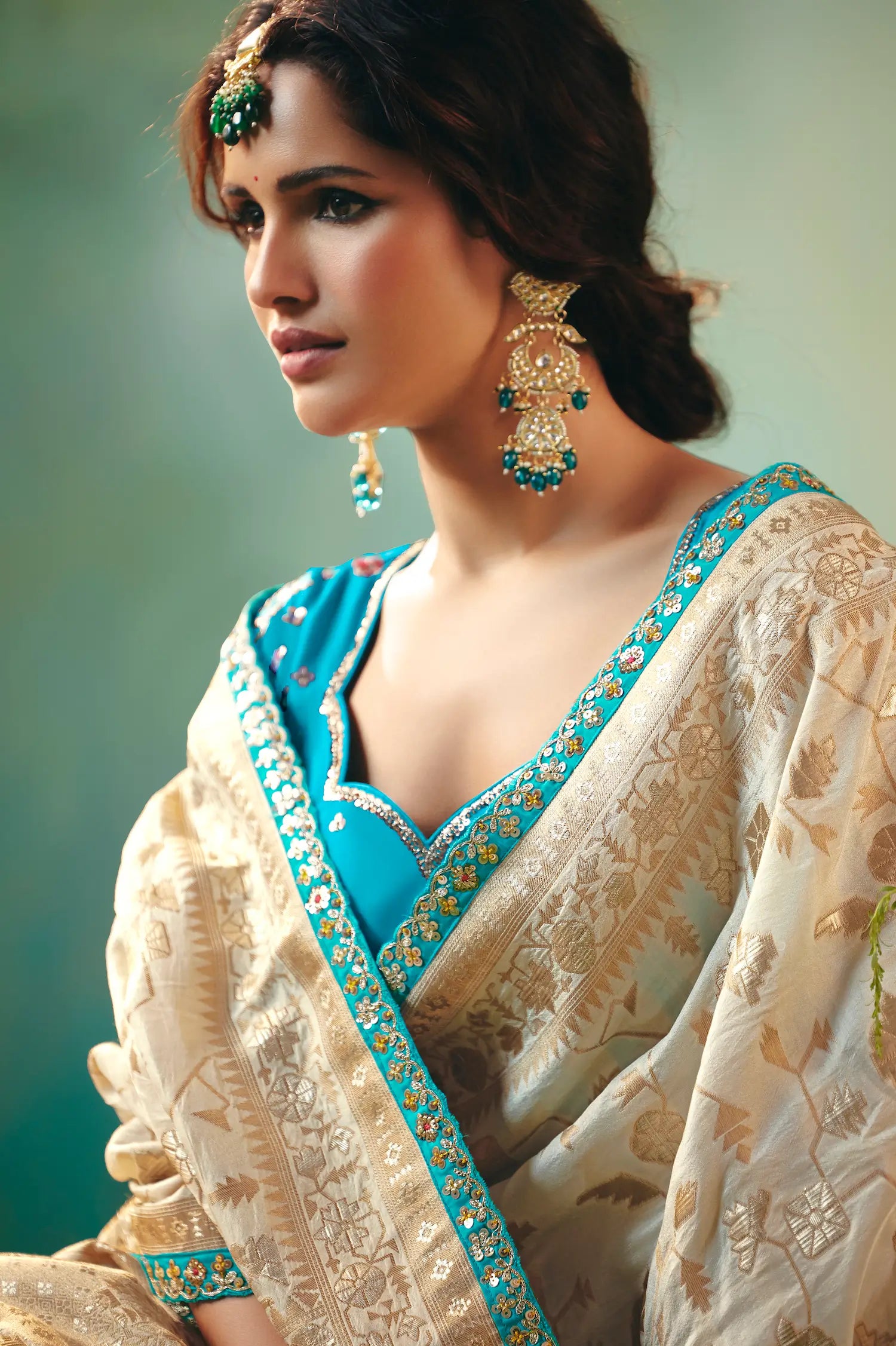 Antique White Dola Silk Saree With Embroidery Work Blouse - qivii