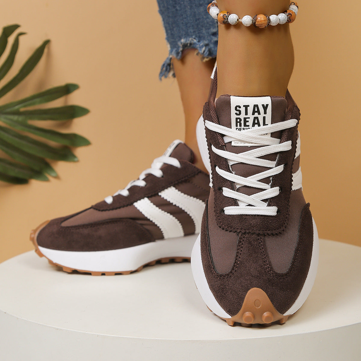 Women's Athena Curve Chunky Retro Runner Sneakers – Extended-Size Vintage Dad Walking Shoes with Sculpted Waist (US 5–11.5)