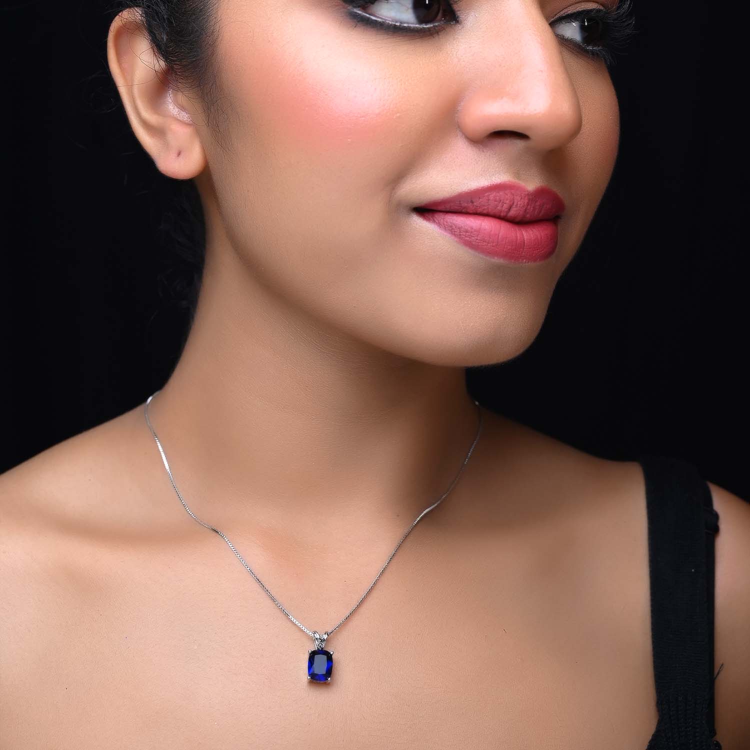Lina Navy Blue Semiprecious Pendant With Silver Chain - qivii