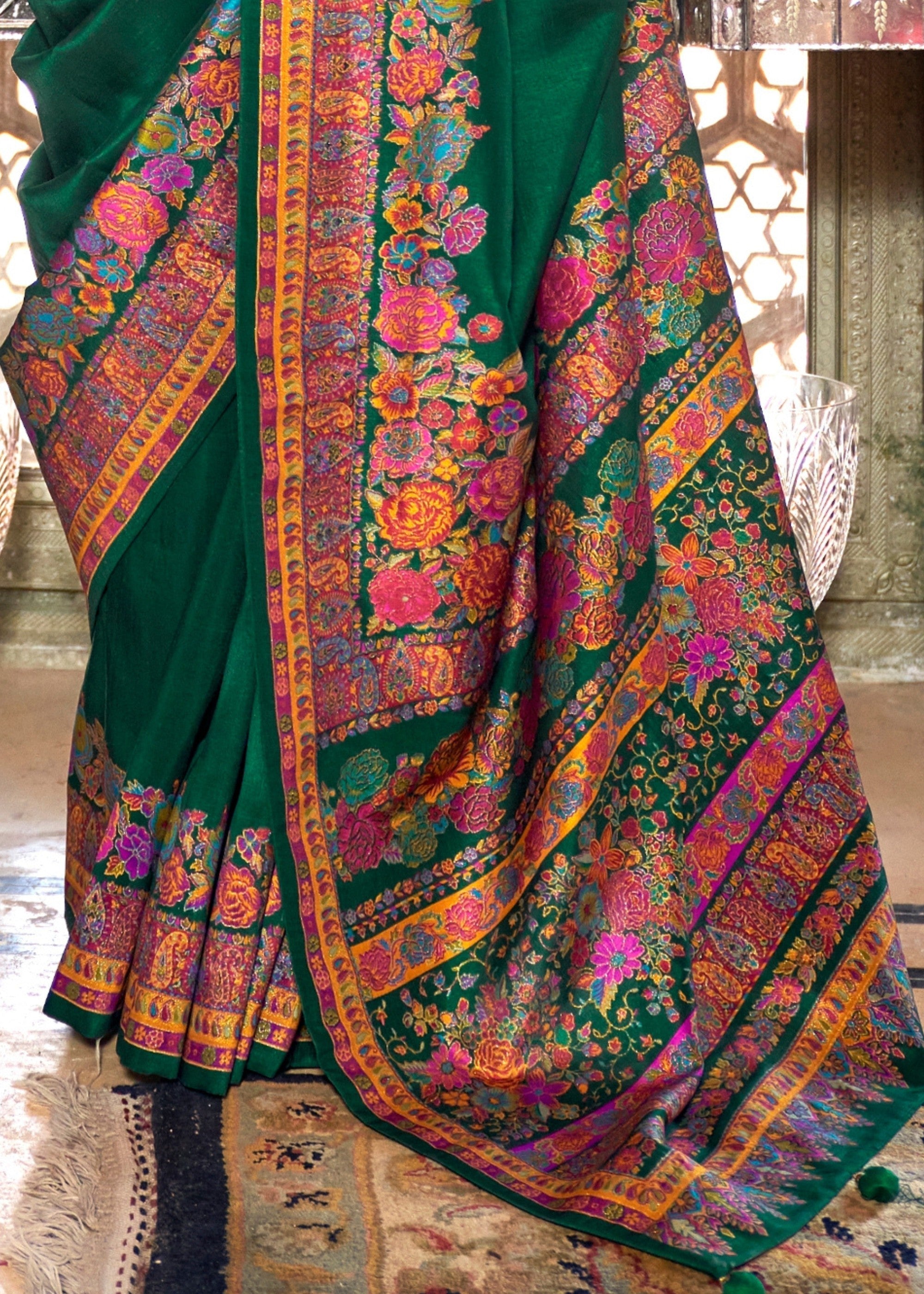 Pine Green Silk Saree With Luxury Print And Glory Finish - qivii