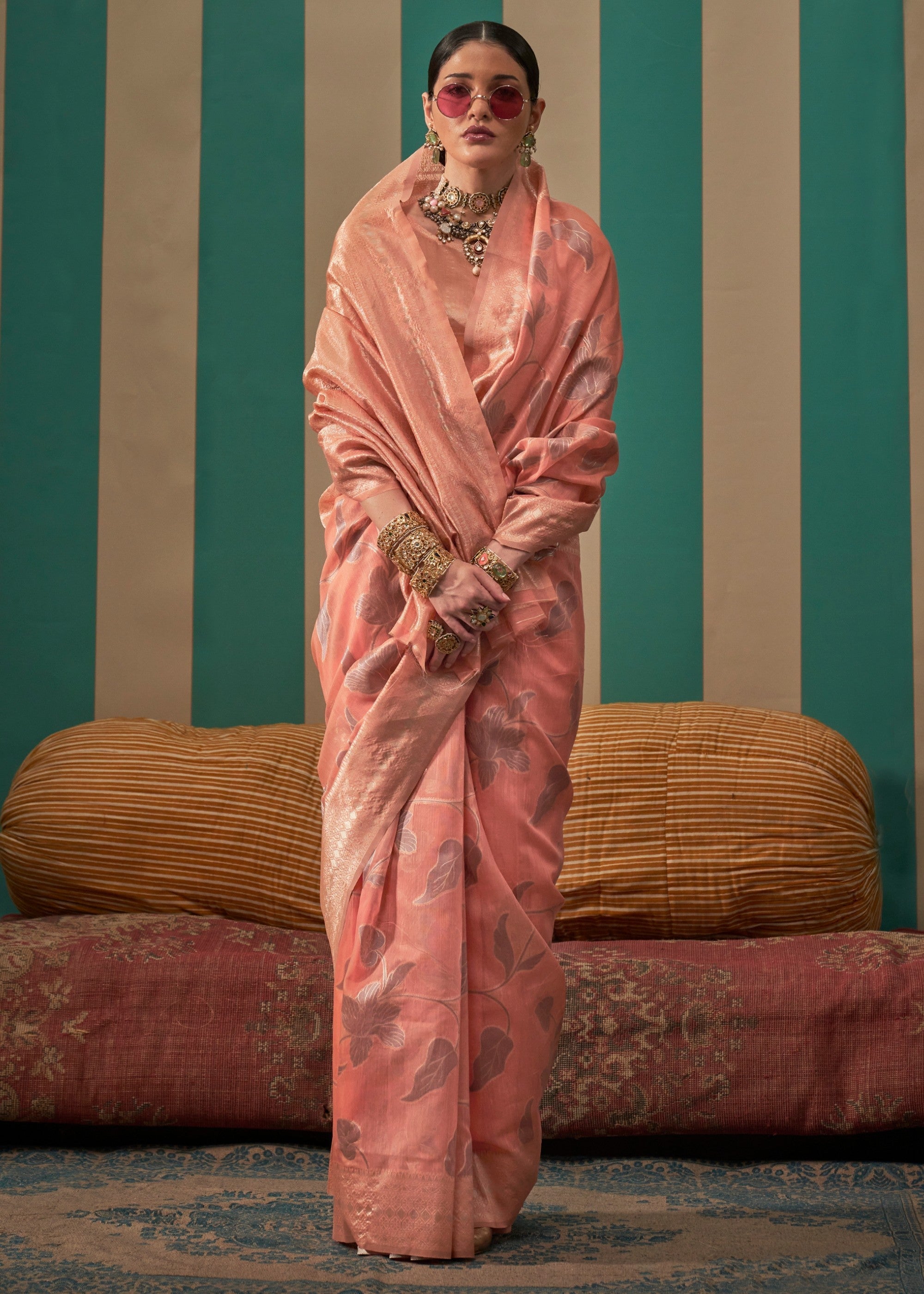 Pastel Pink Handloom Weaving Linen Saree - qivii