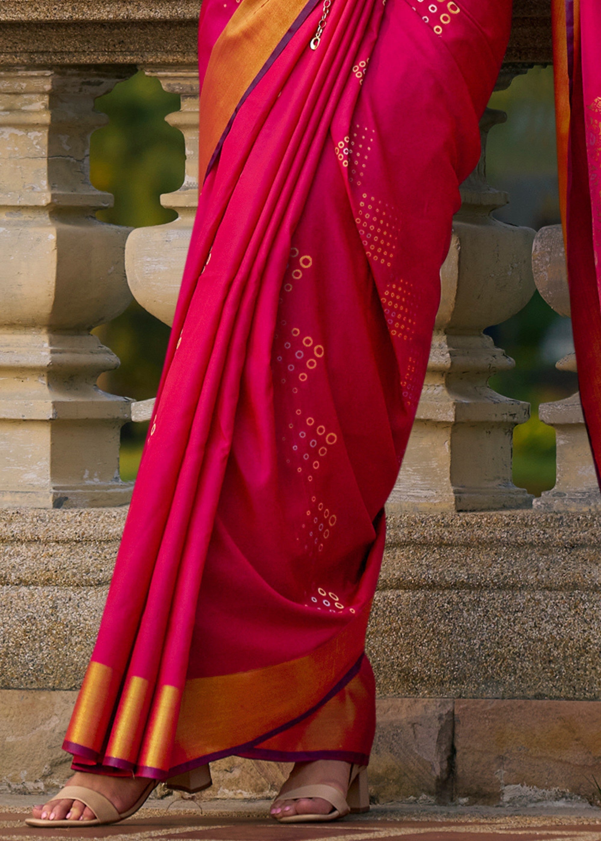 Meganta Handloom Weaving Satin Silk Saree - qivii