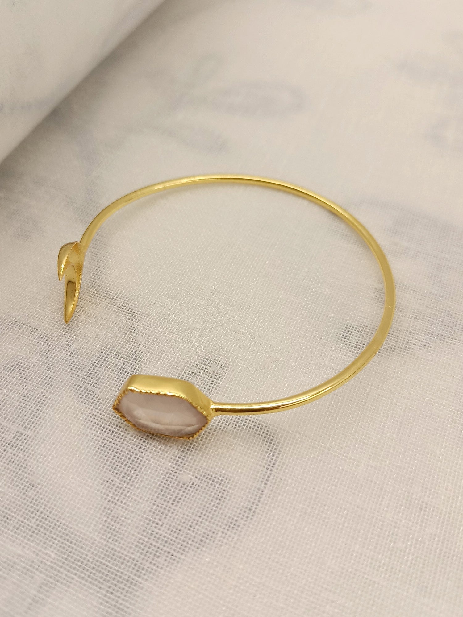 Aafiya Baby Pink Western Bracelet - qivii