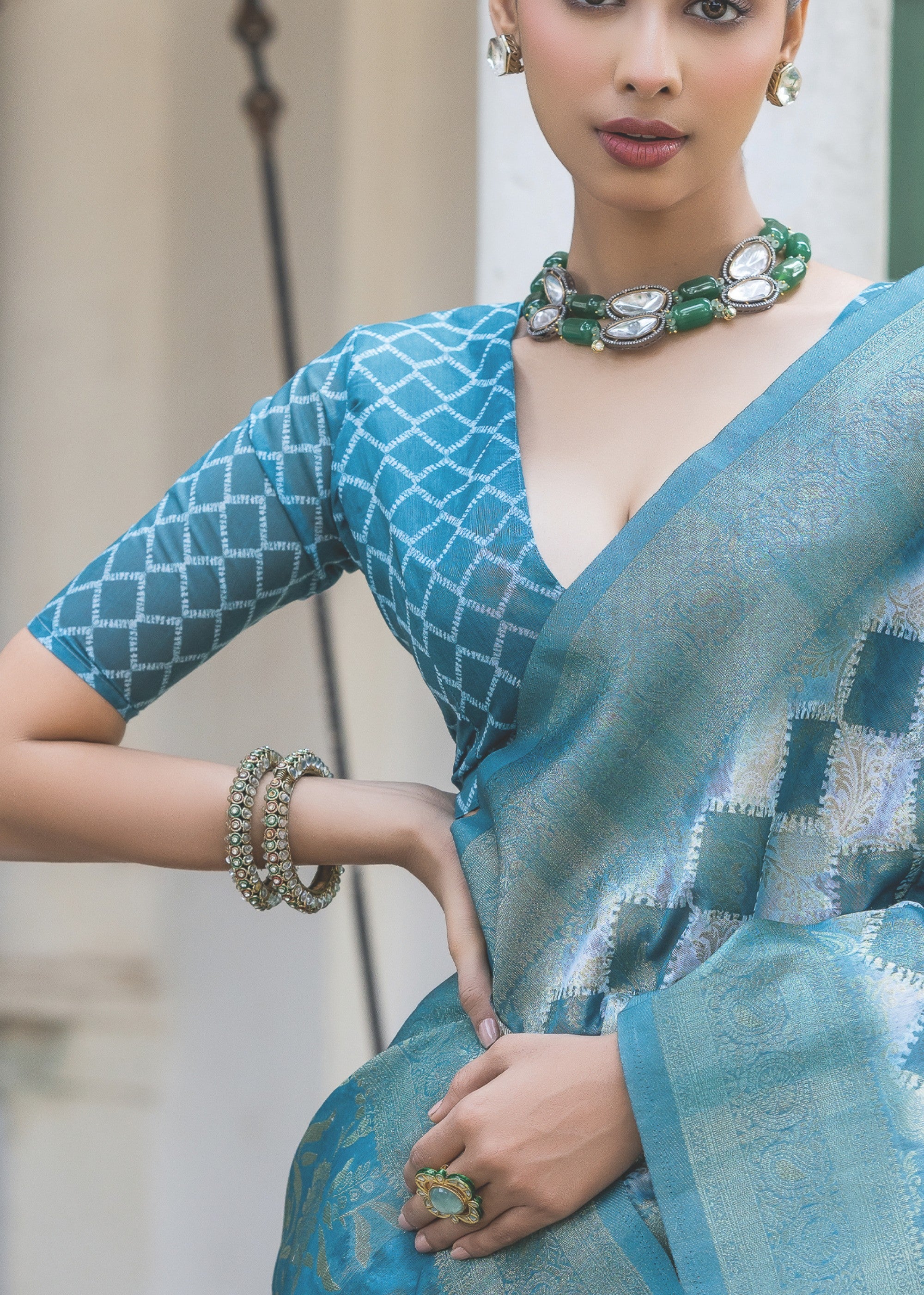 Azure Blue Woven Silk Saree with Contrast Pallu - qivii