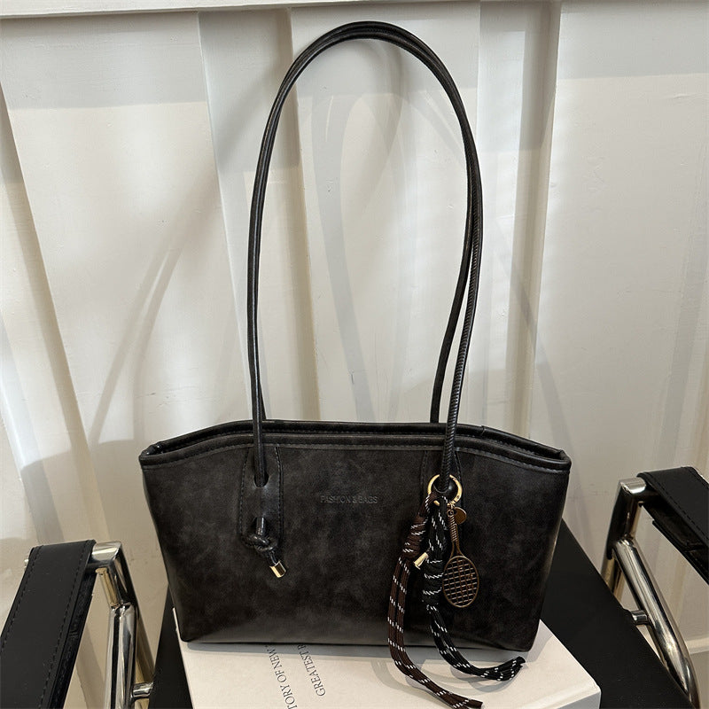 Women's Vintage-Chic Oversized Tote - Commuter-Ready Shoulder Bag w/ Detachable Accent Charms, Grain-Textured Vegan Leather