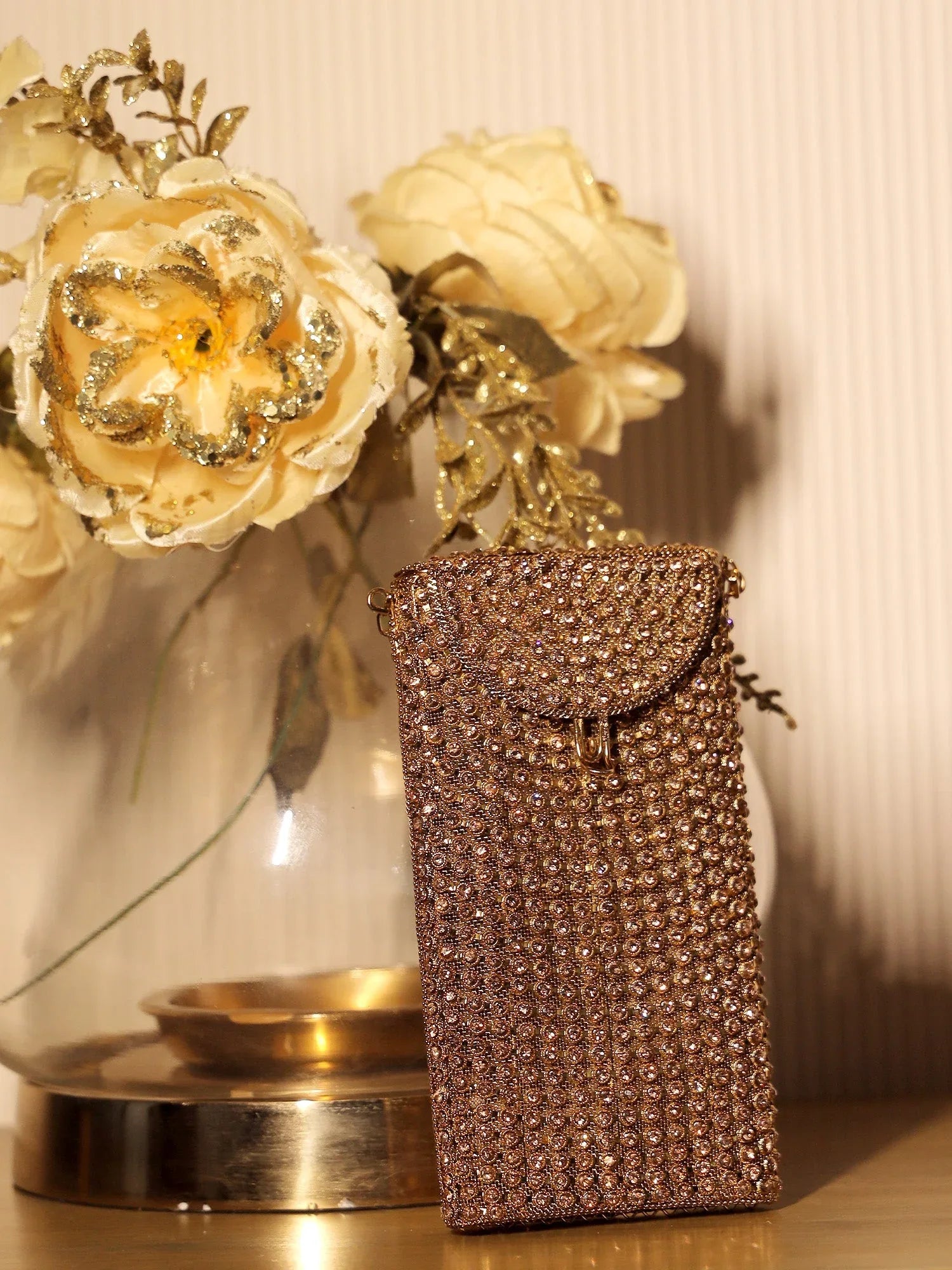 Renu Golden Mobile Pouch