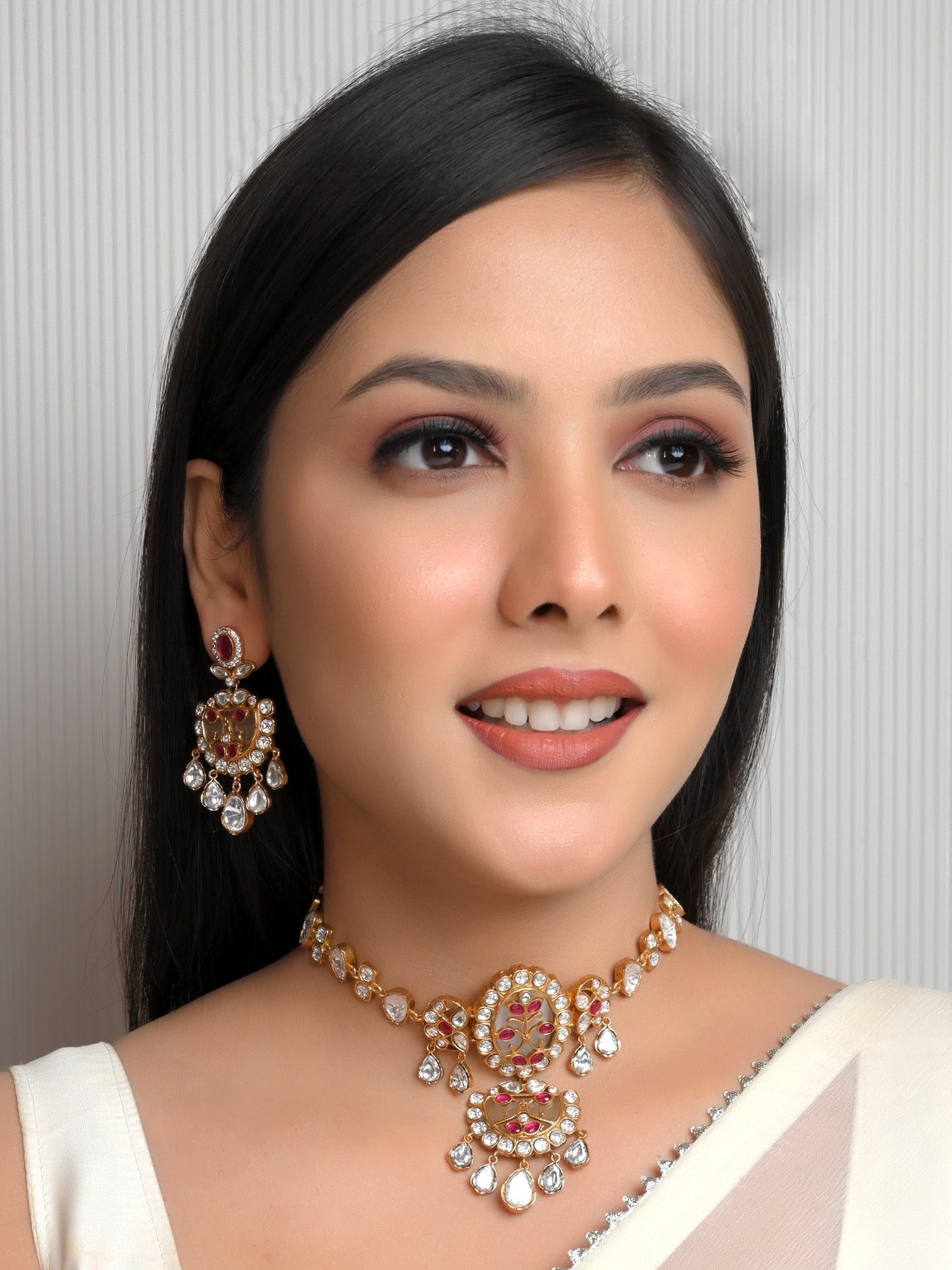 Iraye Majenta Boutique Choker Set - qivii