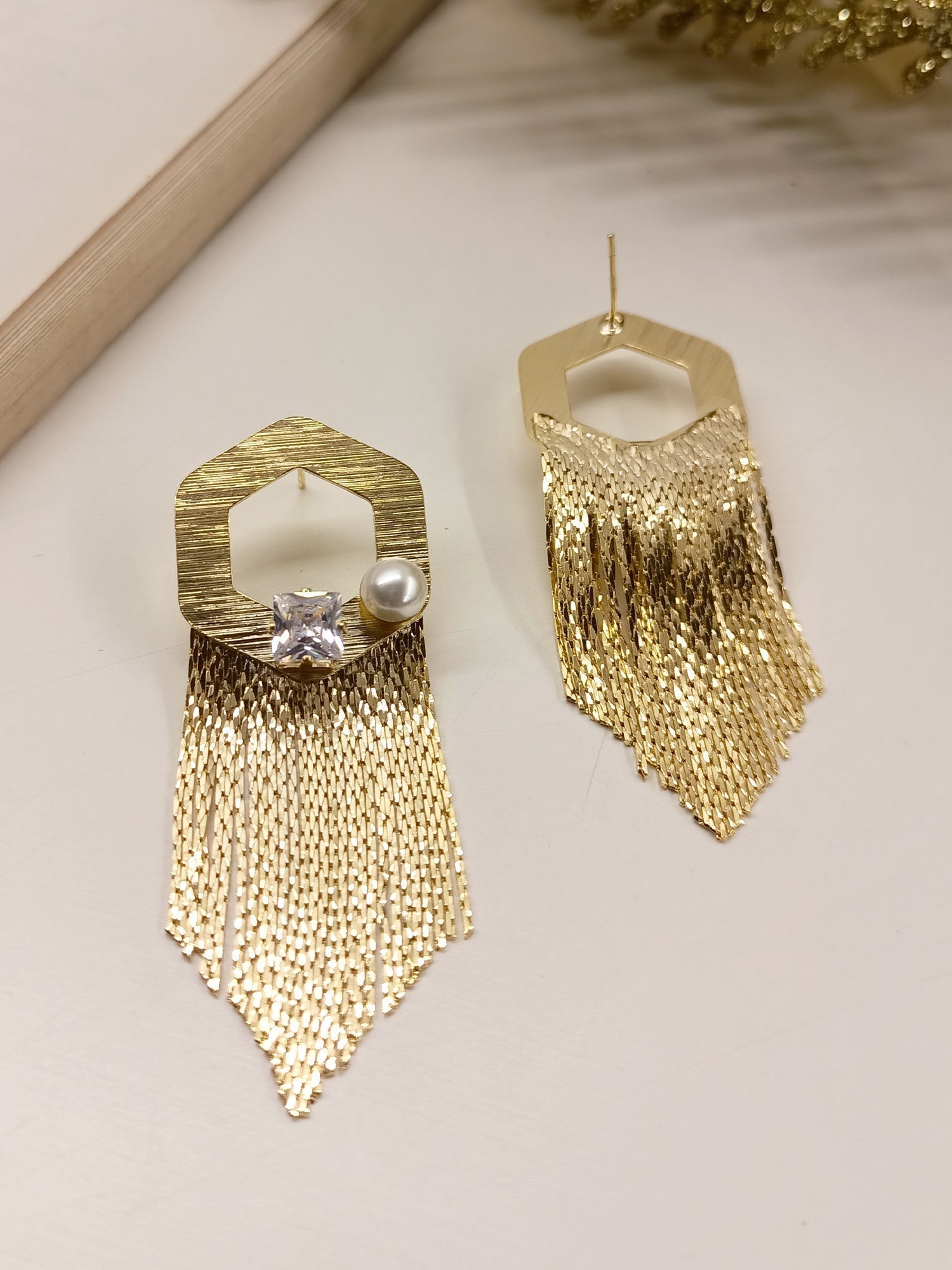 Liyana Golden Western Earrings - qivii