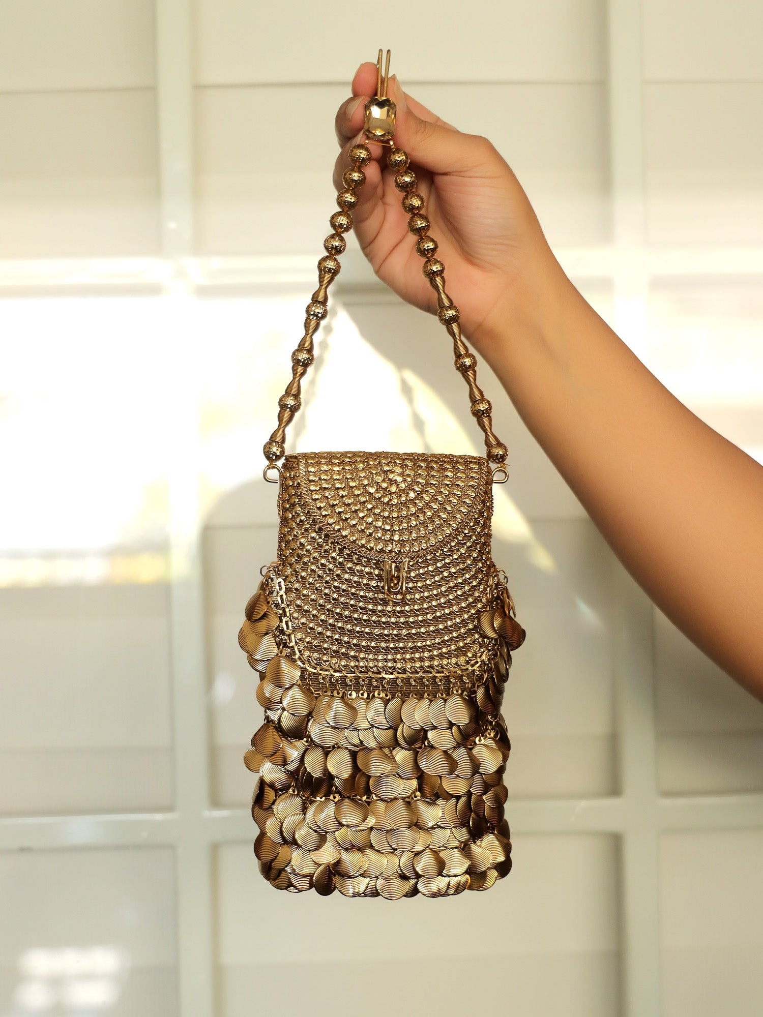 Pranlie Golden Mobile Pouch