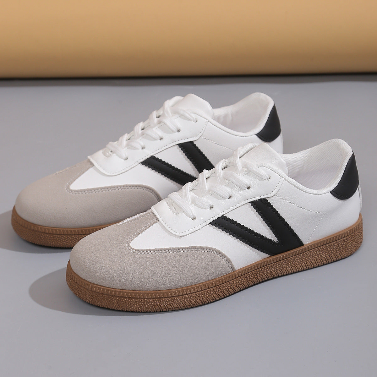 Women’s Everyday Court Color-Block Trainer Sneakers – Soft-Sole Flat Shoes (US 5–10)