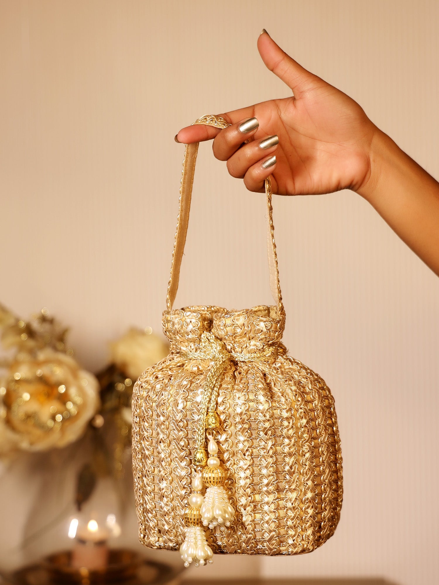 Omera Golden Potli Bag - qivii