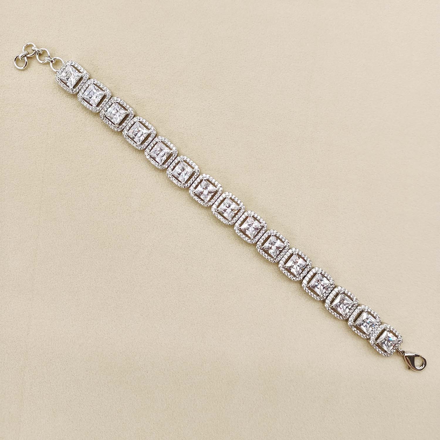 Vaishali American Diamond Silver Plated Bracelet - qivii