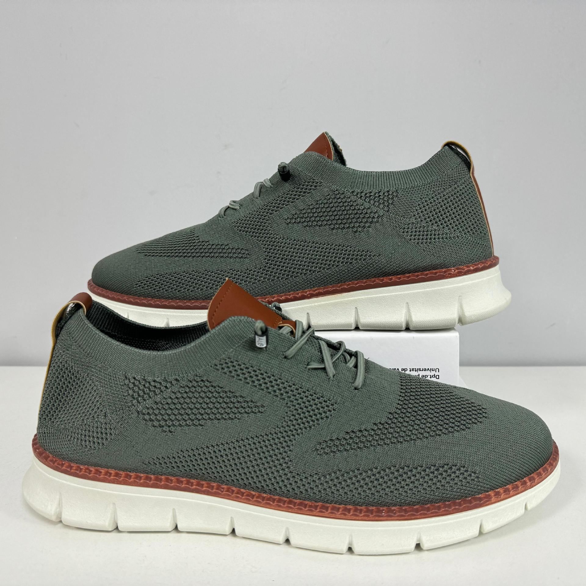 Men's AeroStitch Urban - Extended Fit Knit Mesh - Fashion Sneakers with Breathable Upper & Contrast Stitching