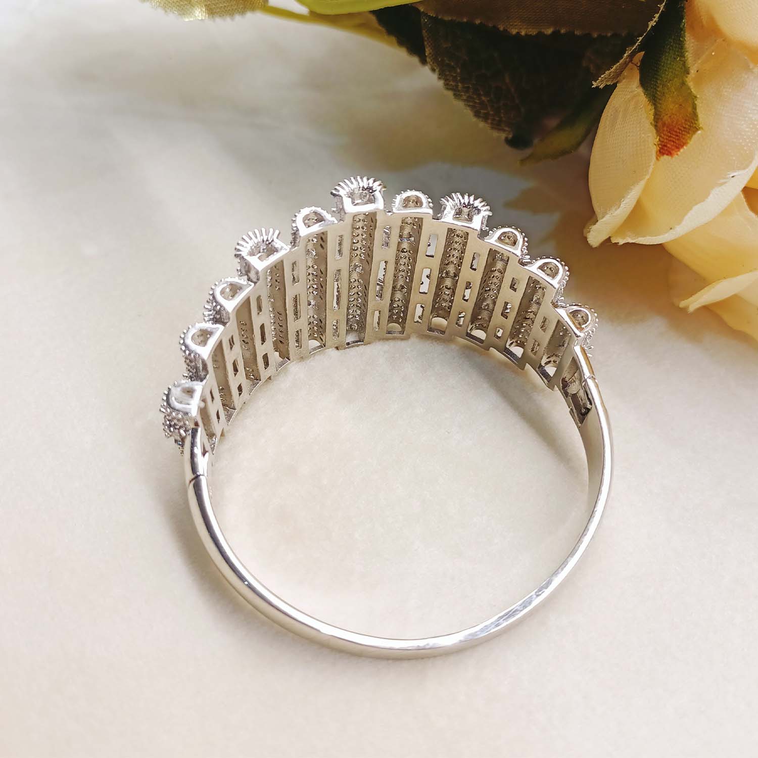 Vasundhara American Diamond Silver Plated Bracelet - qivii