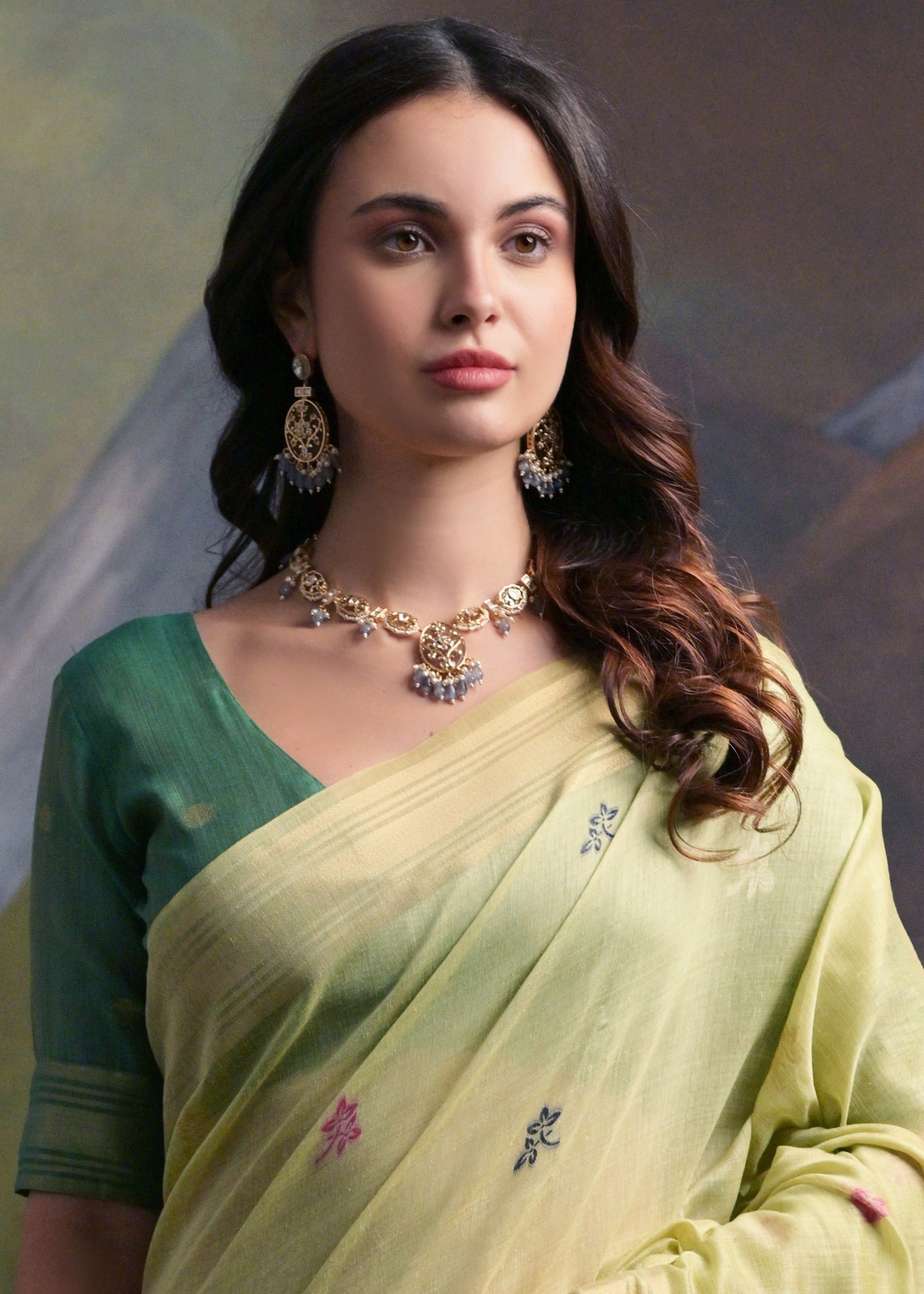 Tea Green Thread Woven Cotton Saree With Contrast Blouse And Pallu - qivii