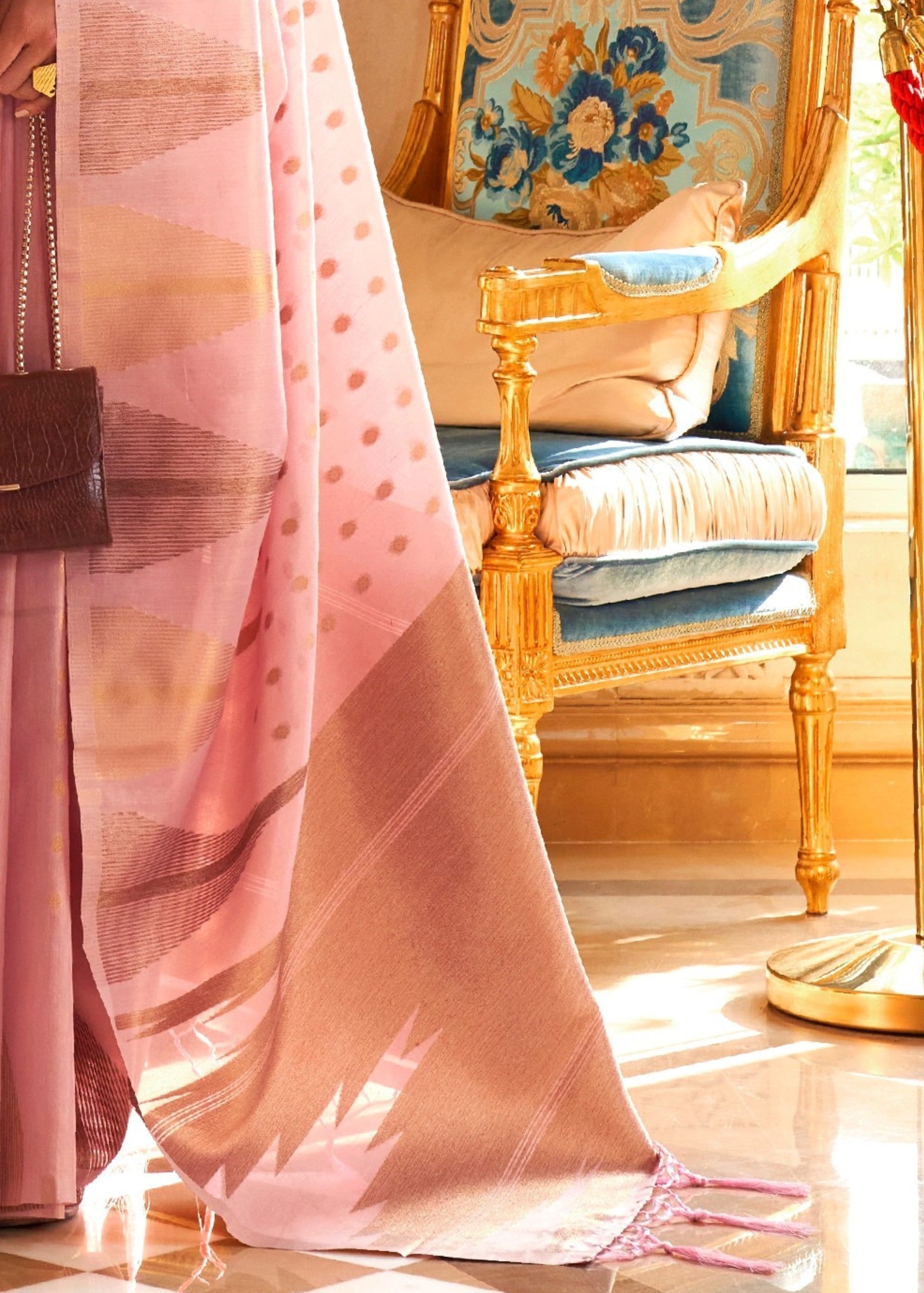 Carnation Pink Tissue and Khicha Zari Handloom Weaving Silk Saree - qivii