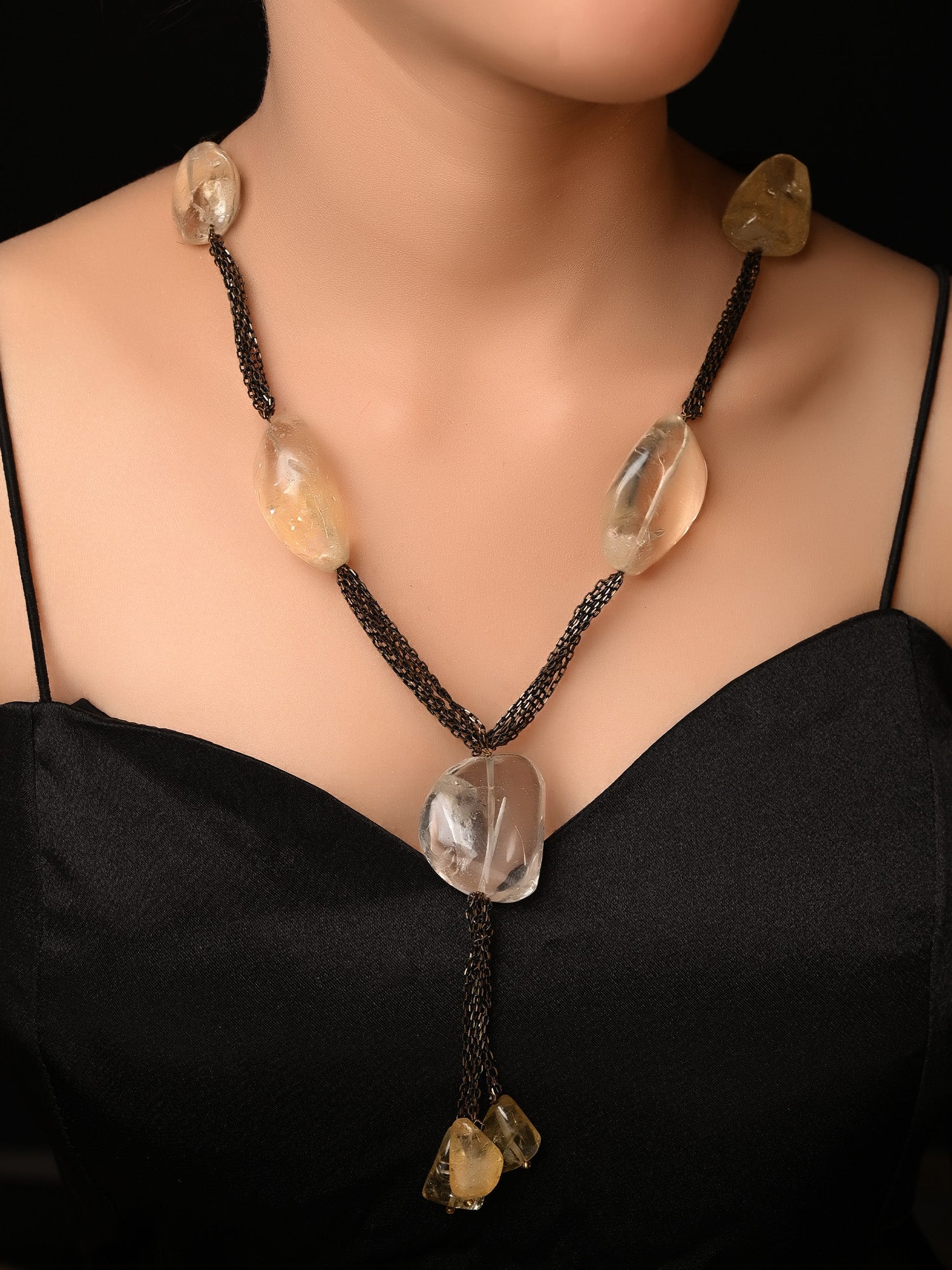 Parushi Citrine Black Neckpiece - qivii