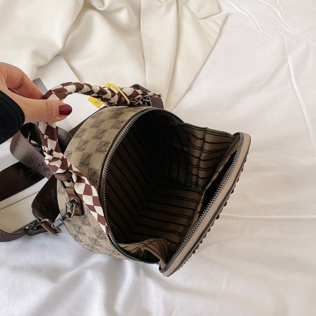 Women's Retro Textured Round Bag – Vintage Crossbody with Detachable Charm & Scarf, Versatile Top Handle & Adjustable Strap