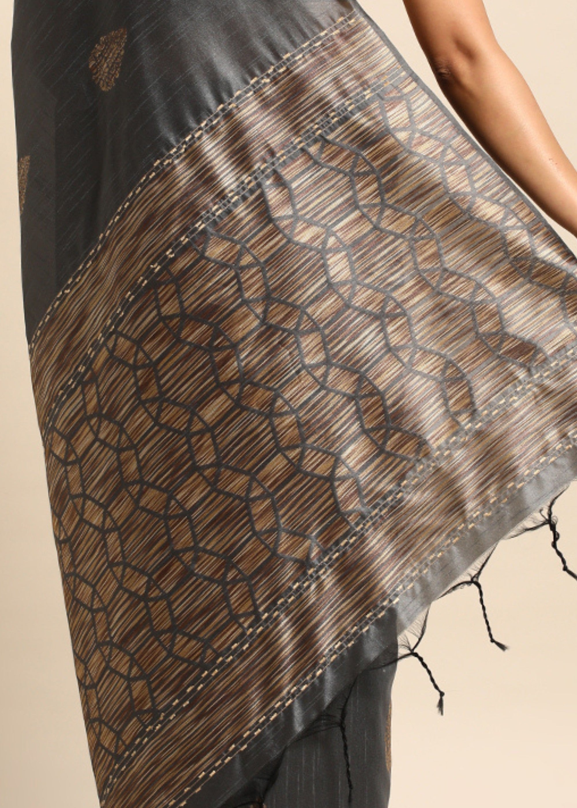 Shadow Grey Woven Handloom Raw Silk Saree - qivii