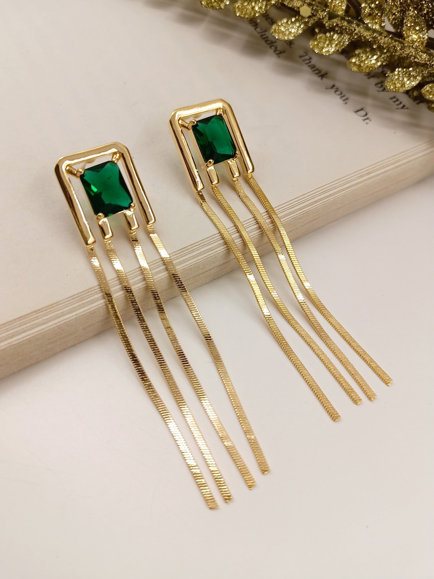 Kajri Long Golden Chain Earrings - qivii