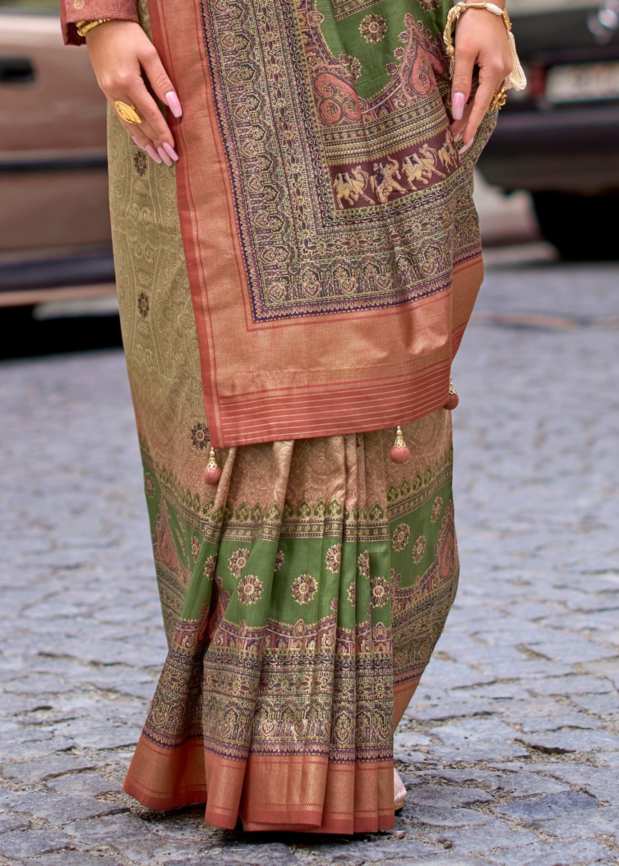 Moss Green Poly Viscose Silk Saree With Foil Print - qivii