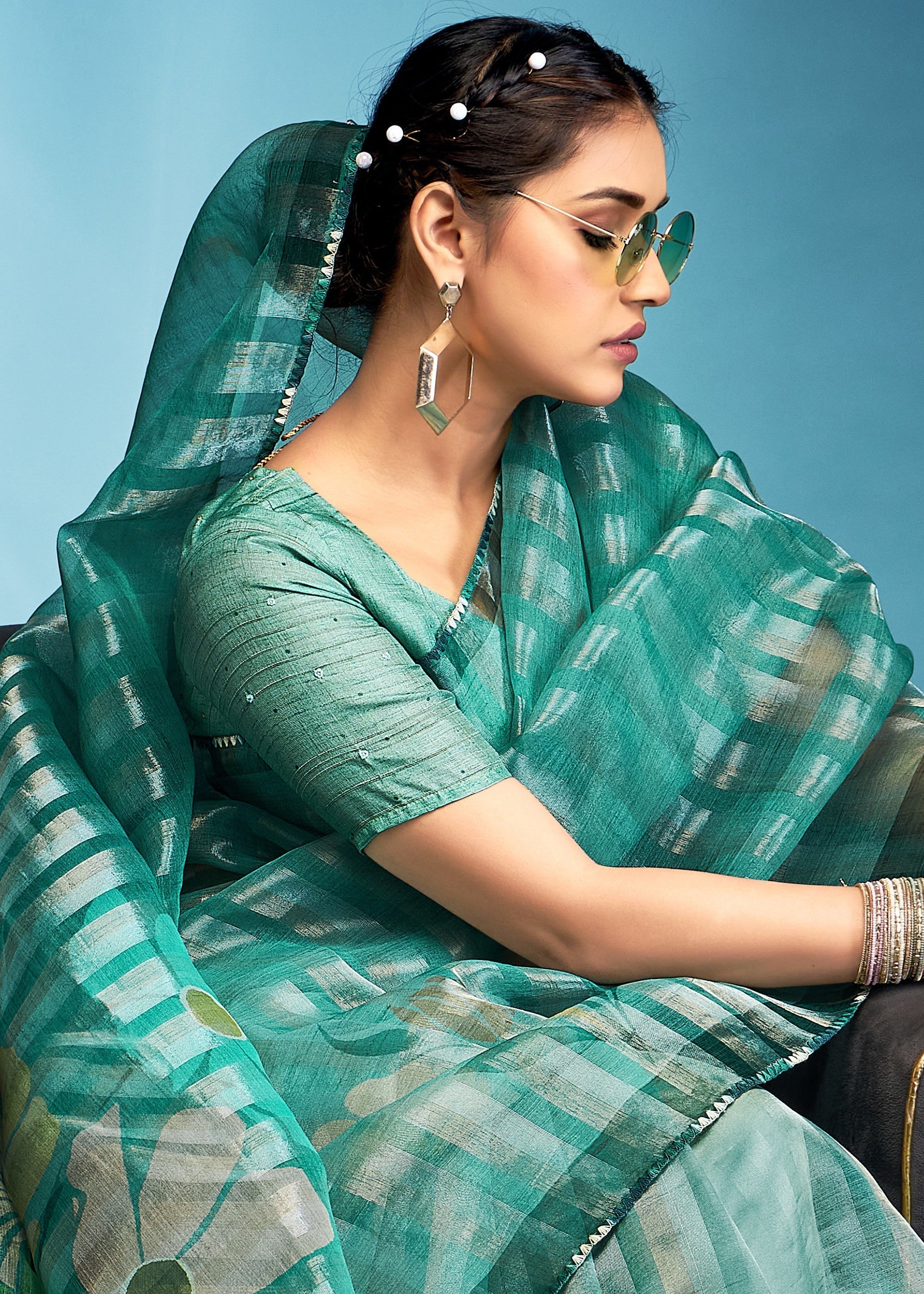 Jade Green Tissue Silk Saree With Floral Print - qivii