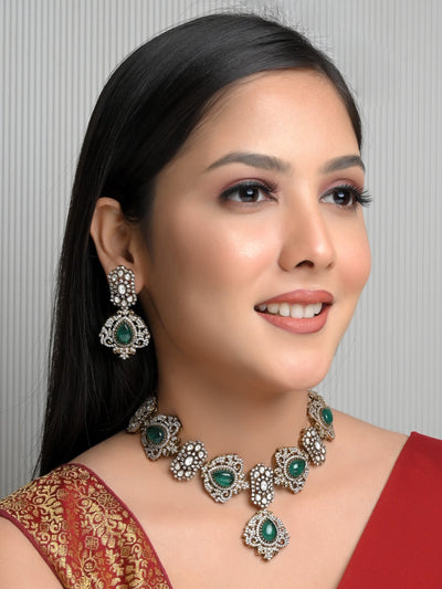 Tapti Green Victorian Necklace Set