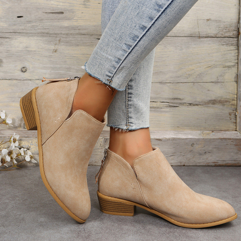 Plus Size Women's British-Inspired Solid-Color Pointed Toe Casual Fashion Boots with Rear Zipper & Low Chunky Hee