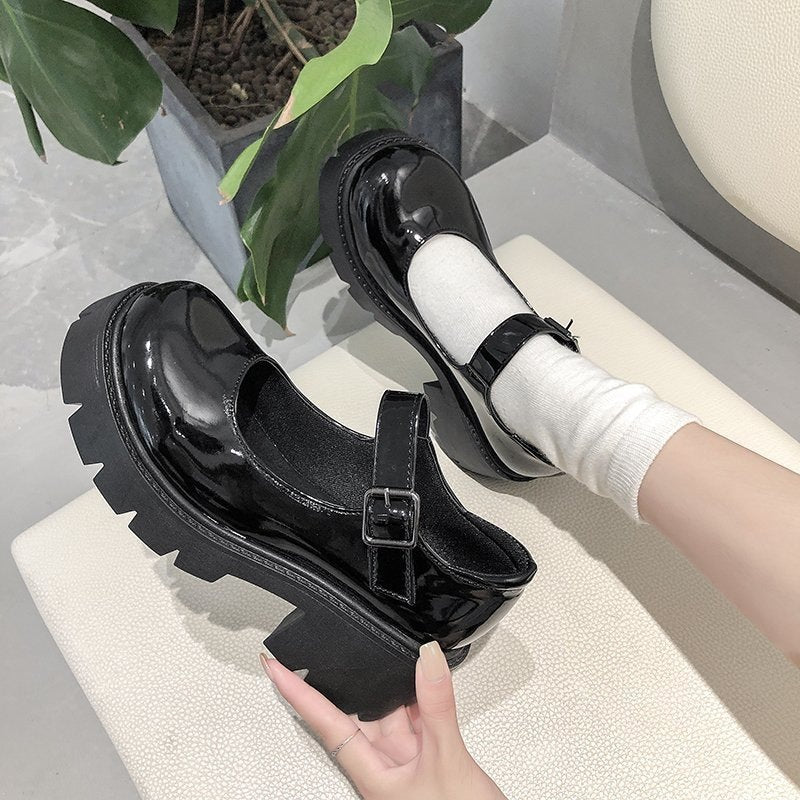 Women’s Plus Size Mary Jane Platform Pumps — Retro Chunky Heel Shoes for JK Fashion & Comfort Fit