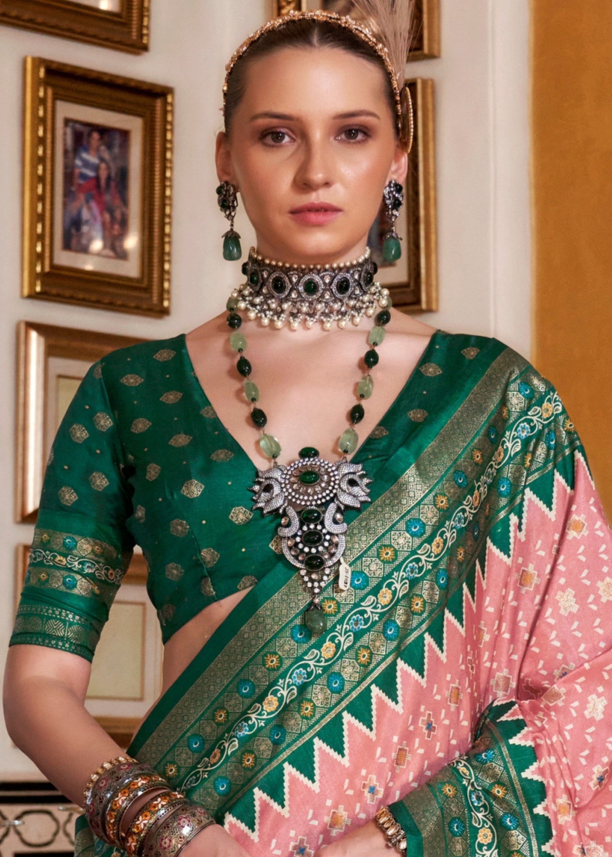 Salmon Pink Silk Saree With Traditional Classic Design - qivii
