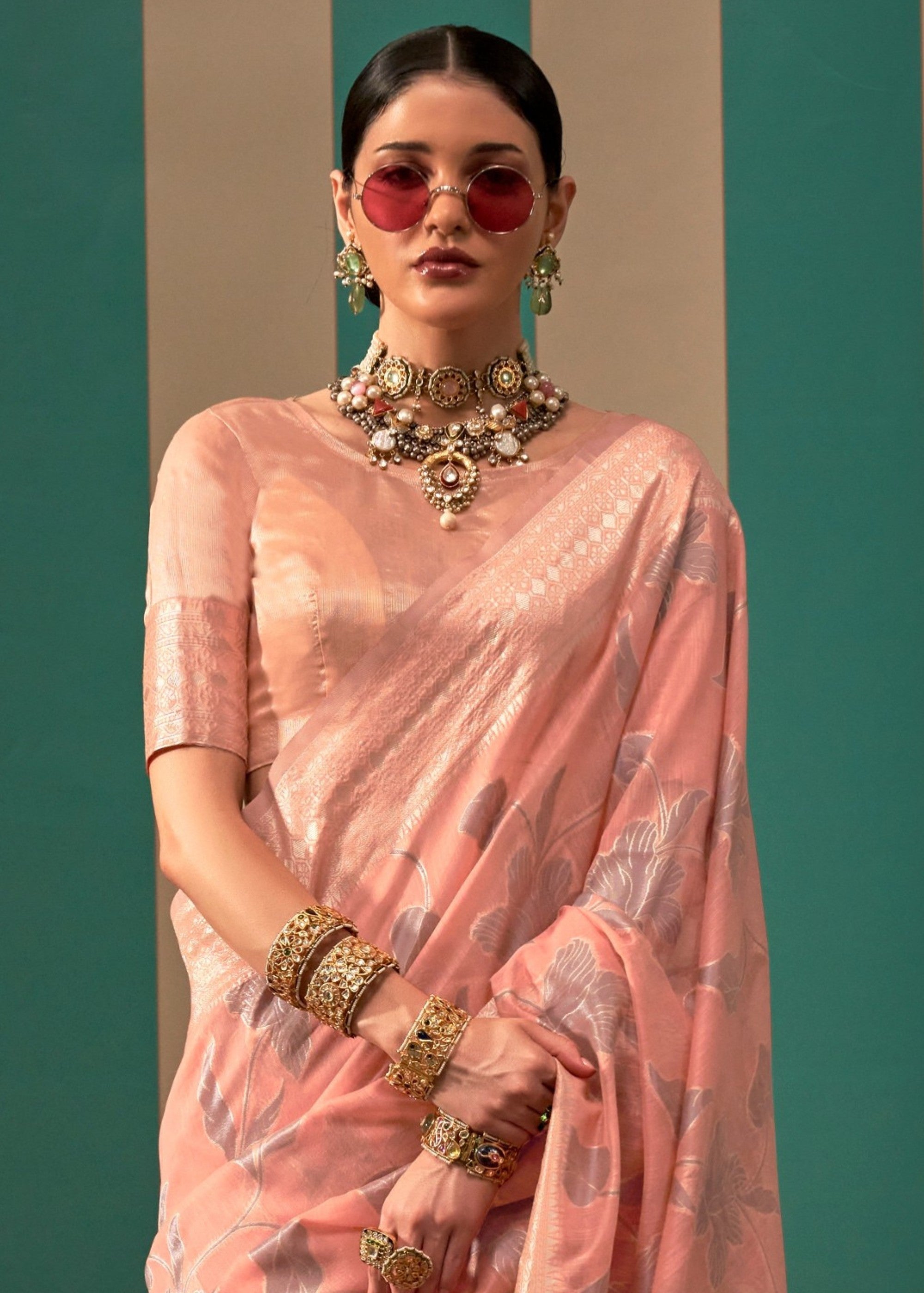 Pastel Pink Handloom Weaving Linen Saree - qivii