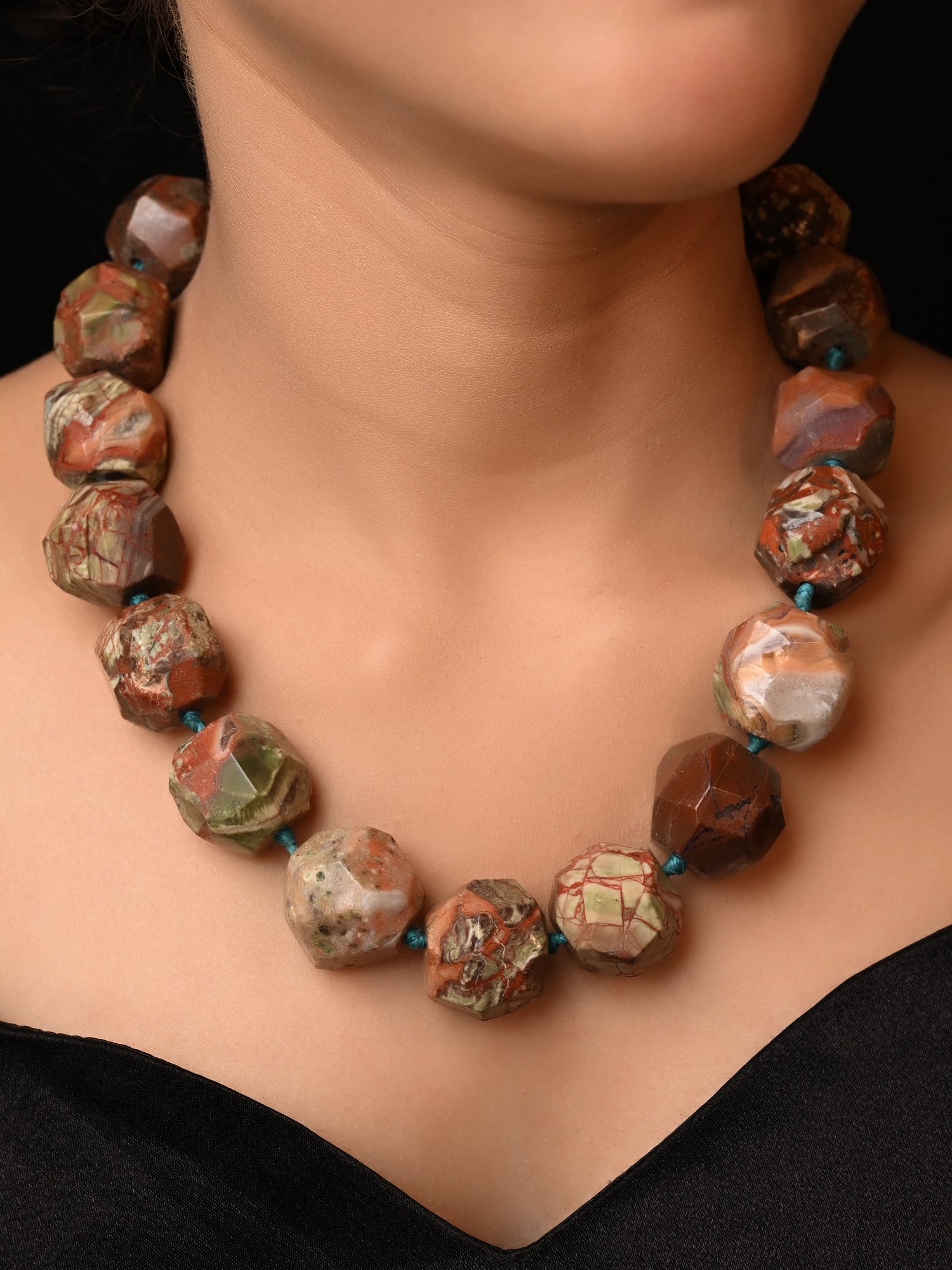 Antra Agate Necklace - qivii