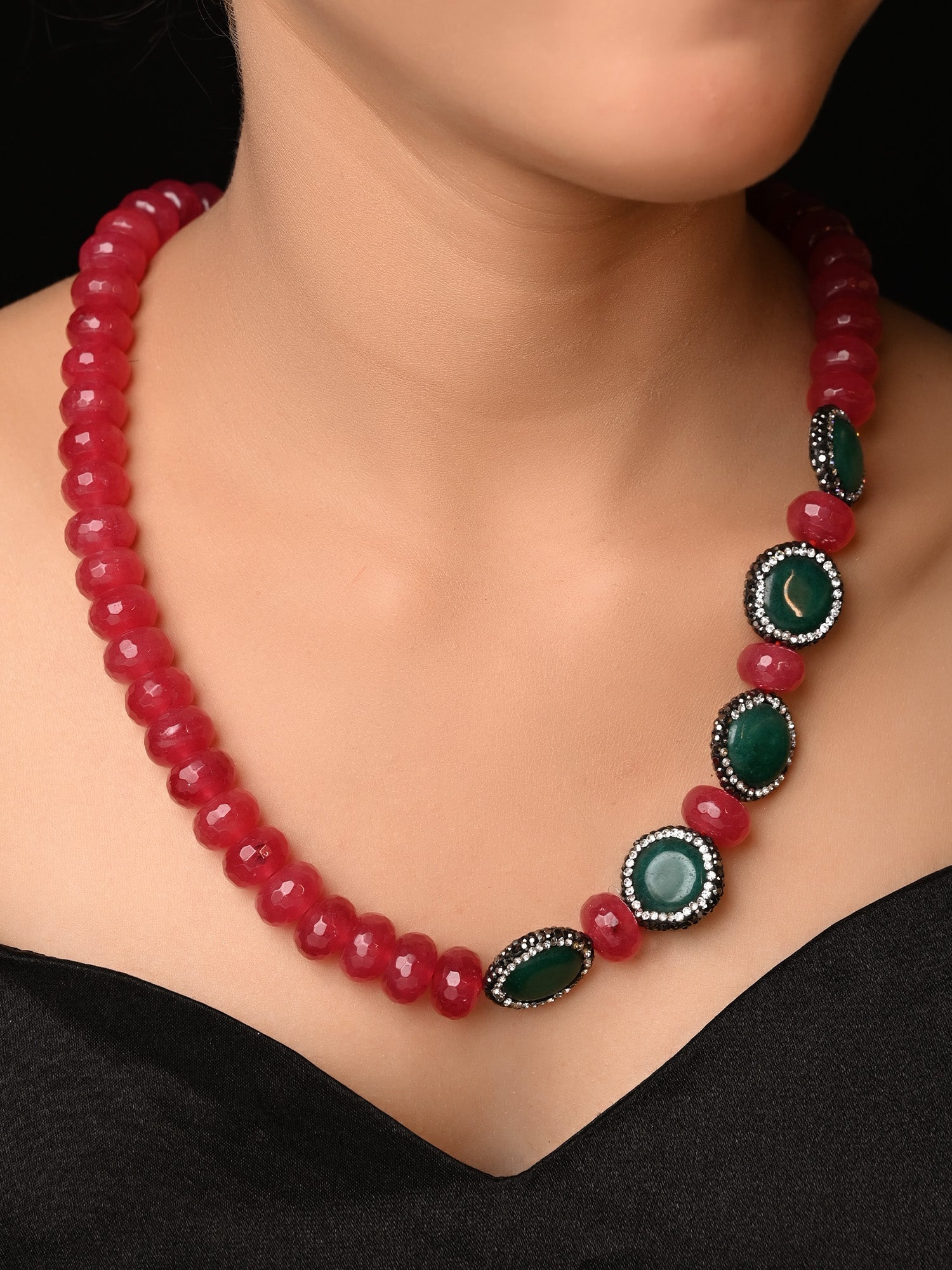 Jency Ruby Green Necklace Set - qivii